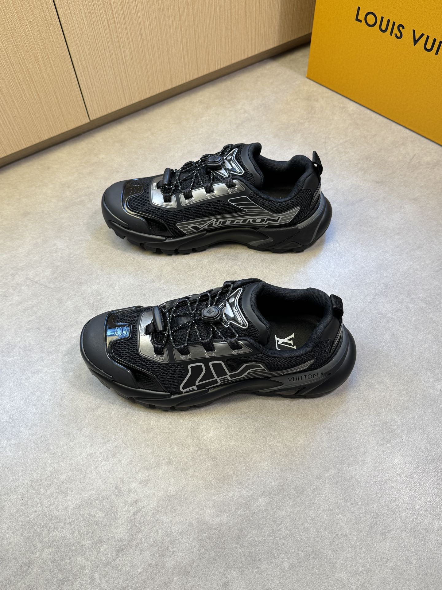 Louis Vuitton Men's Black Casual Sneakers Mesh Upper, Size 39-44 4 i1742753472 1979 2