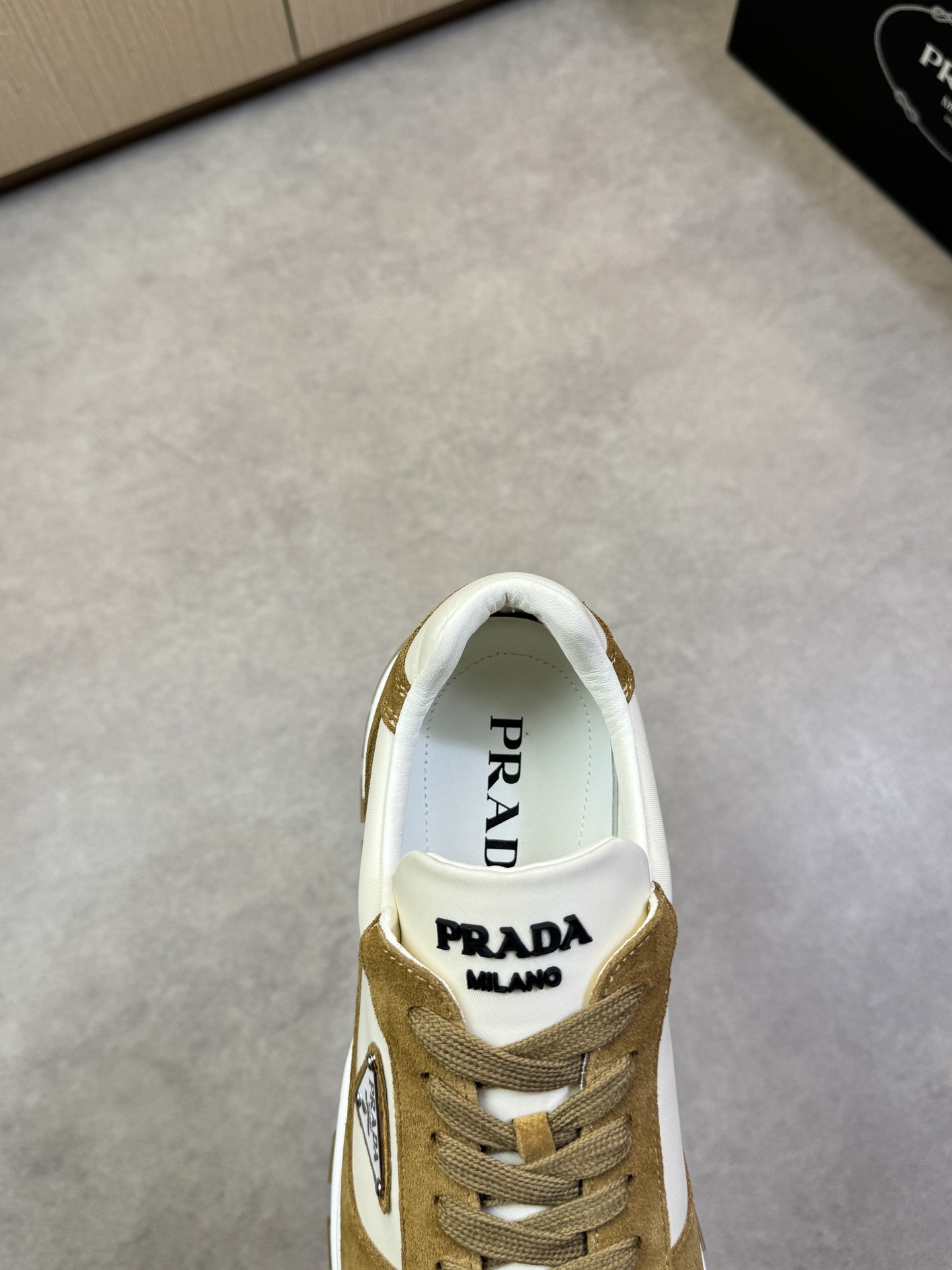 Prada Style Leather Men's Shoes style reference detail image 7 from source 781941