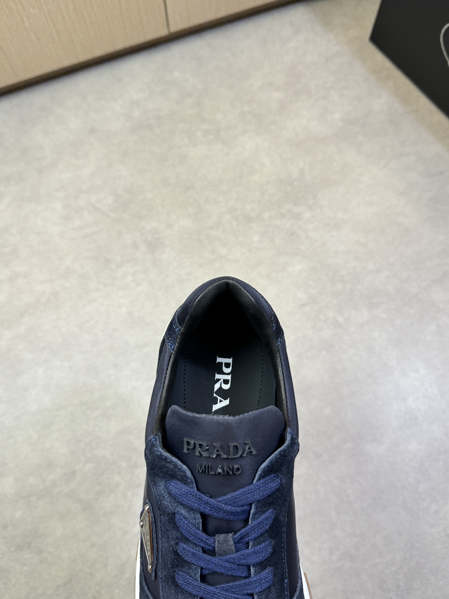 Prada Style Leather Men's Shoes style reference detail image 7 from source 781943