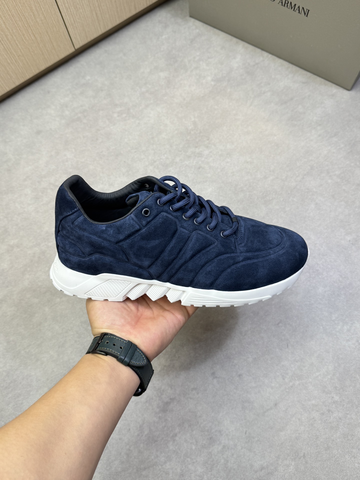 Giorgio Armani Men's Nappa Leather Sneakers - Casual, Comfortable, and Stylish 5 i1743008603 4982 3