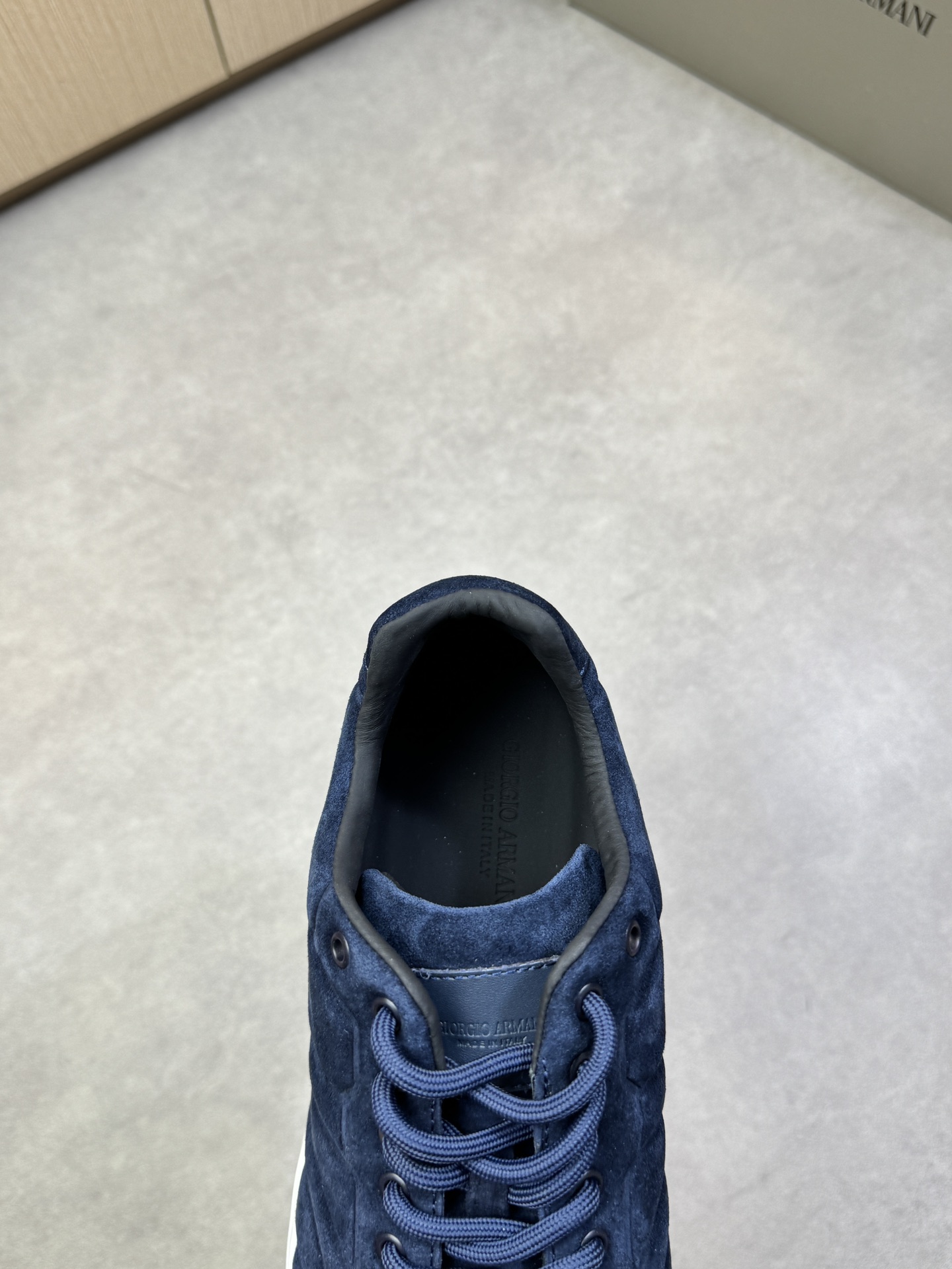 Giorgio Armani Men's Nappa Leather Sneakers - Casual, Comfortable, and Stylish 8 i1743008603 6599 6