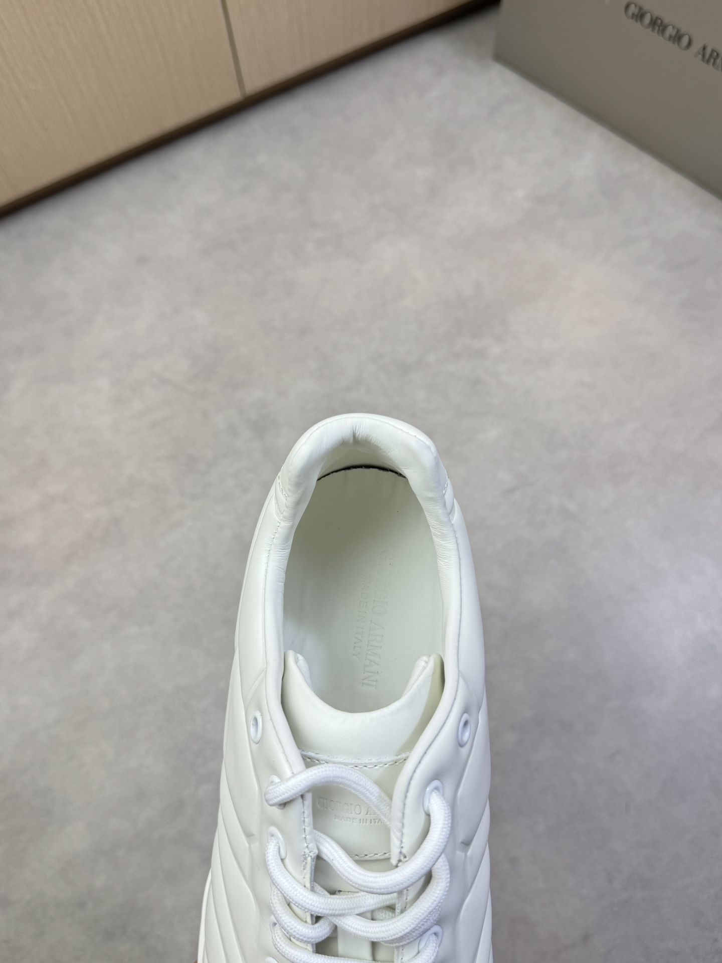 Giorgio Armani White Nappa Leather Sneakers With Embossed Logo - Size 39-44 8 i1743009787 1987 6