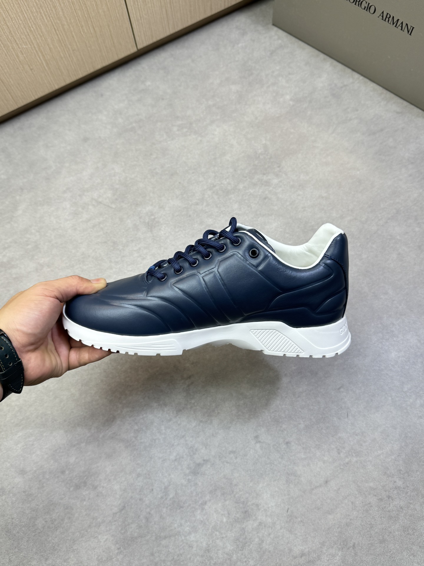 Giorgio Armani Men's Nappa Leather Sneakers - Premium Quality & Comfort 6 i1743009834 3266 4
