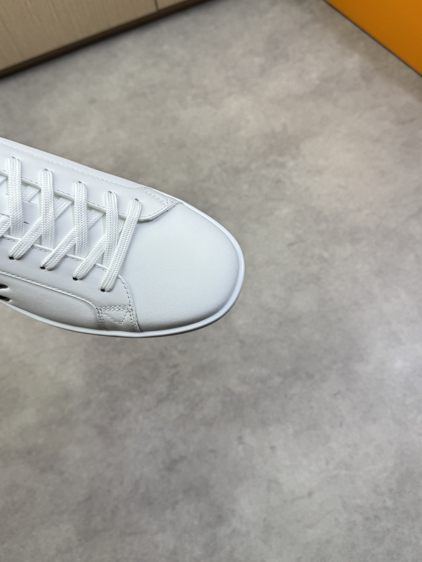 Louis Vuitton Leather Sneakers, White Nappa Leather Casual Shoes 7 i1743011463 1087 5