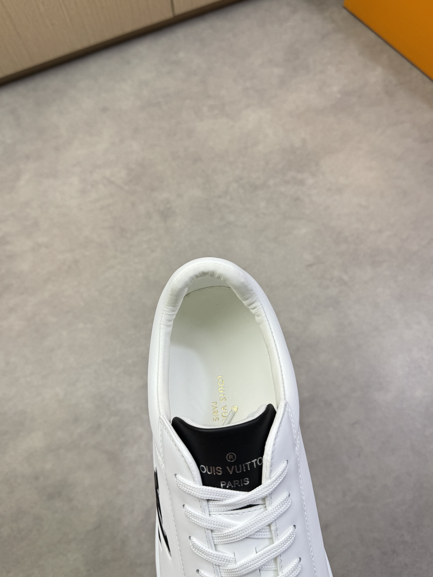 Louis Vuitton Leather Sneakers, White Nappa Leather Casual Shoes 8 i1743011463 1189 6