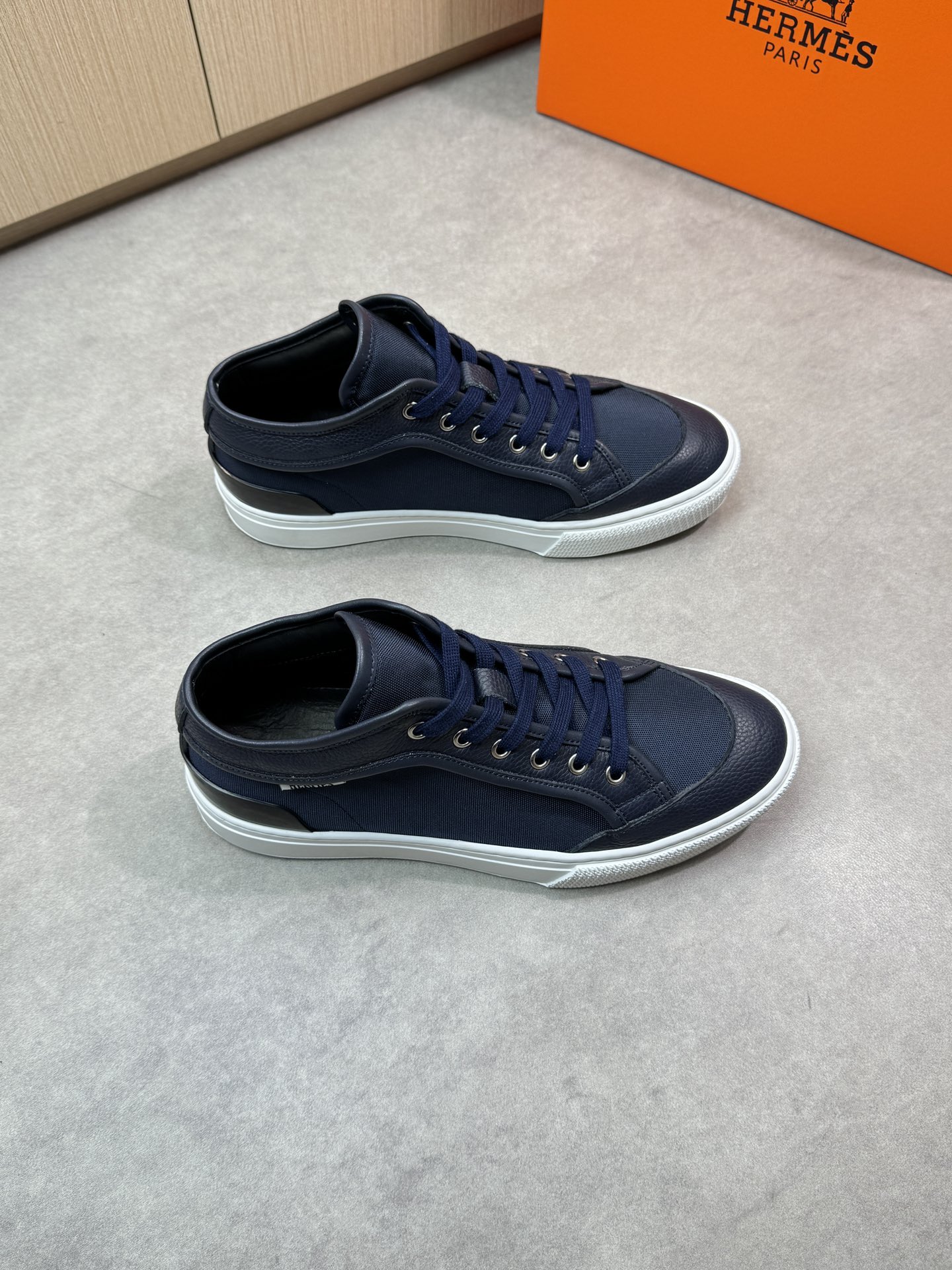Hermes Men's Blue Leather Trim Canvas Sneakers Lace-Up Casual Shoes 2 i1743182500 4266 0