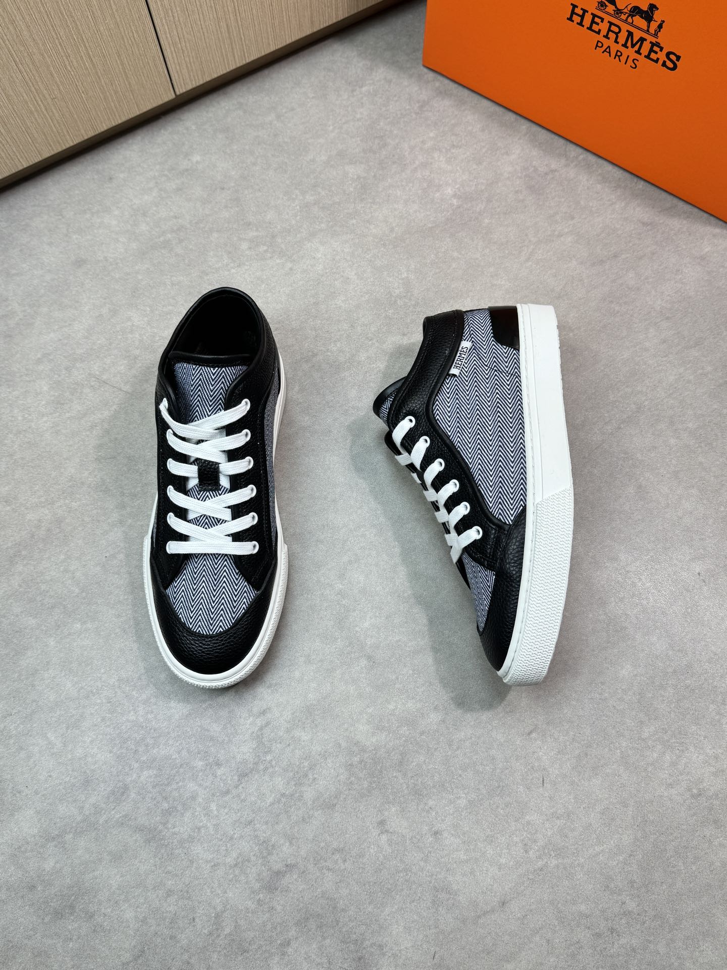 Hermes Men's Leather & Canvas Sneakers, Black & White, Sizes 38-44 3 i1743182588 9380 1