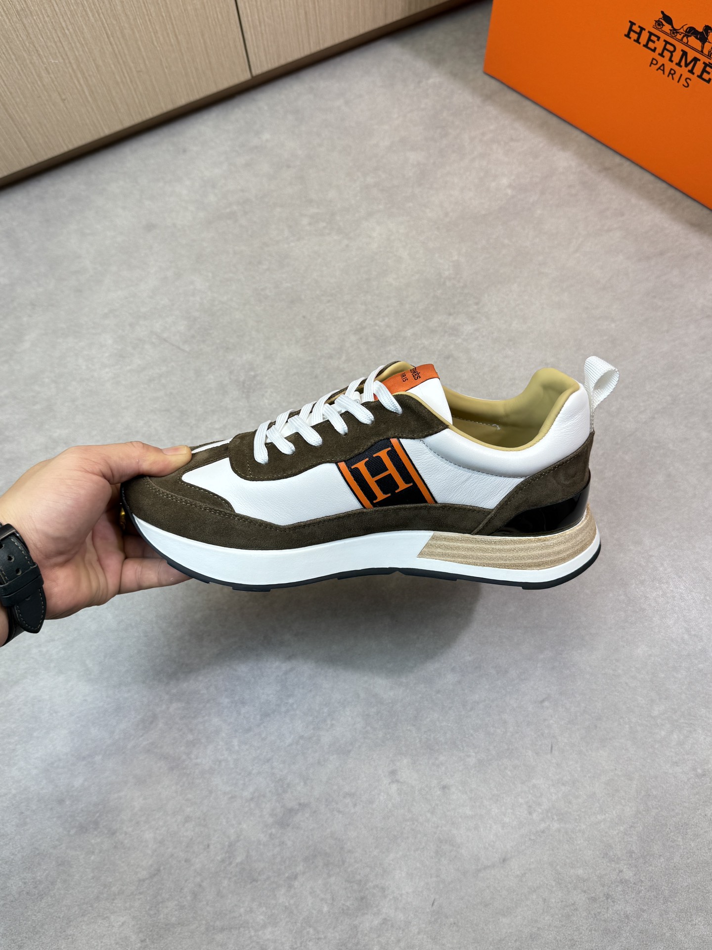 Hermes Men's Nappa and Suede Leather Casual Sneakers - Premium Quality 6 i1743183553 5378 4