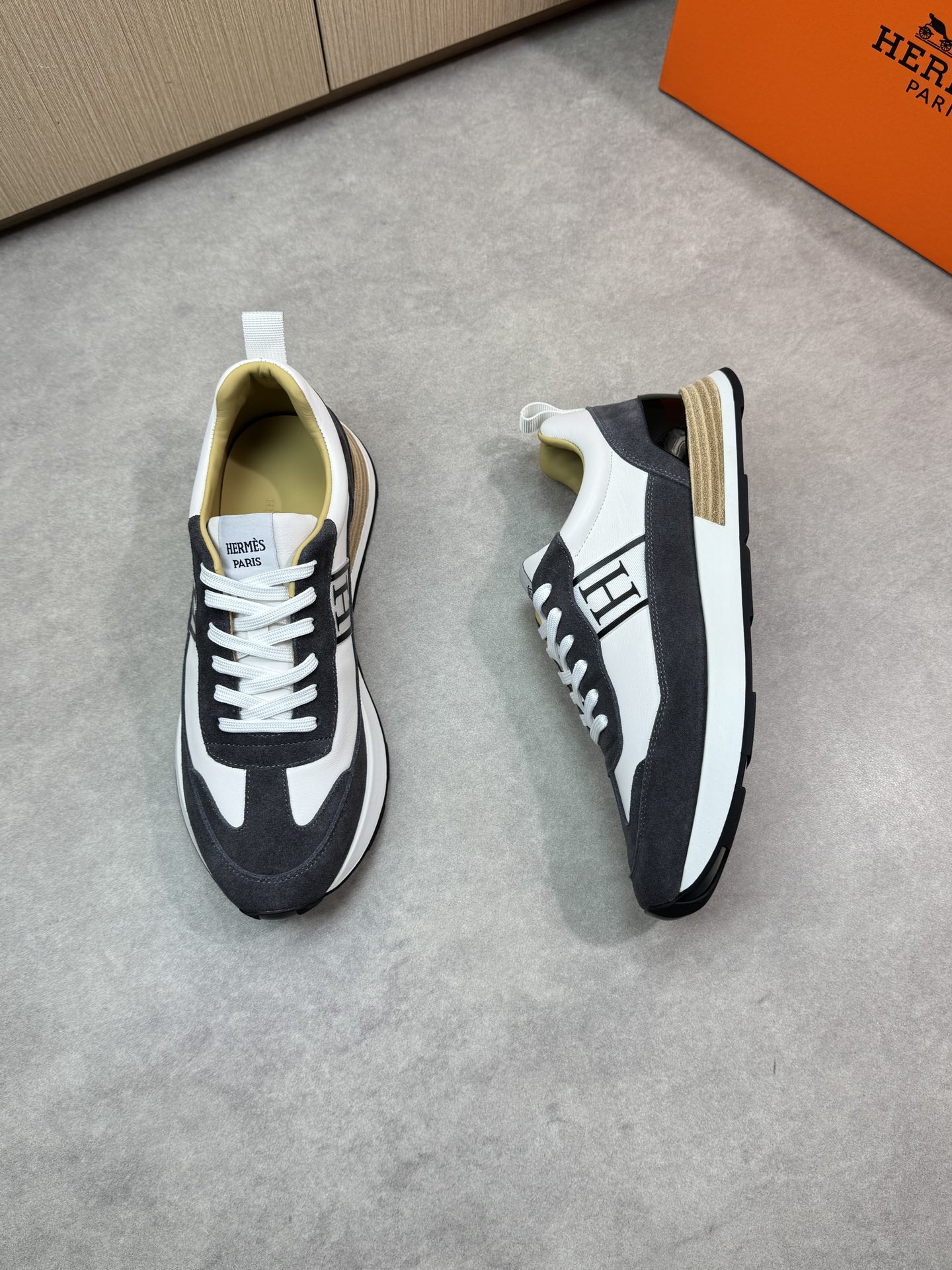 Hermes Men's White & Gray Nappa and Suede Leather Casual Sneakers 3 i1743183567 2167 1