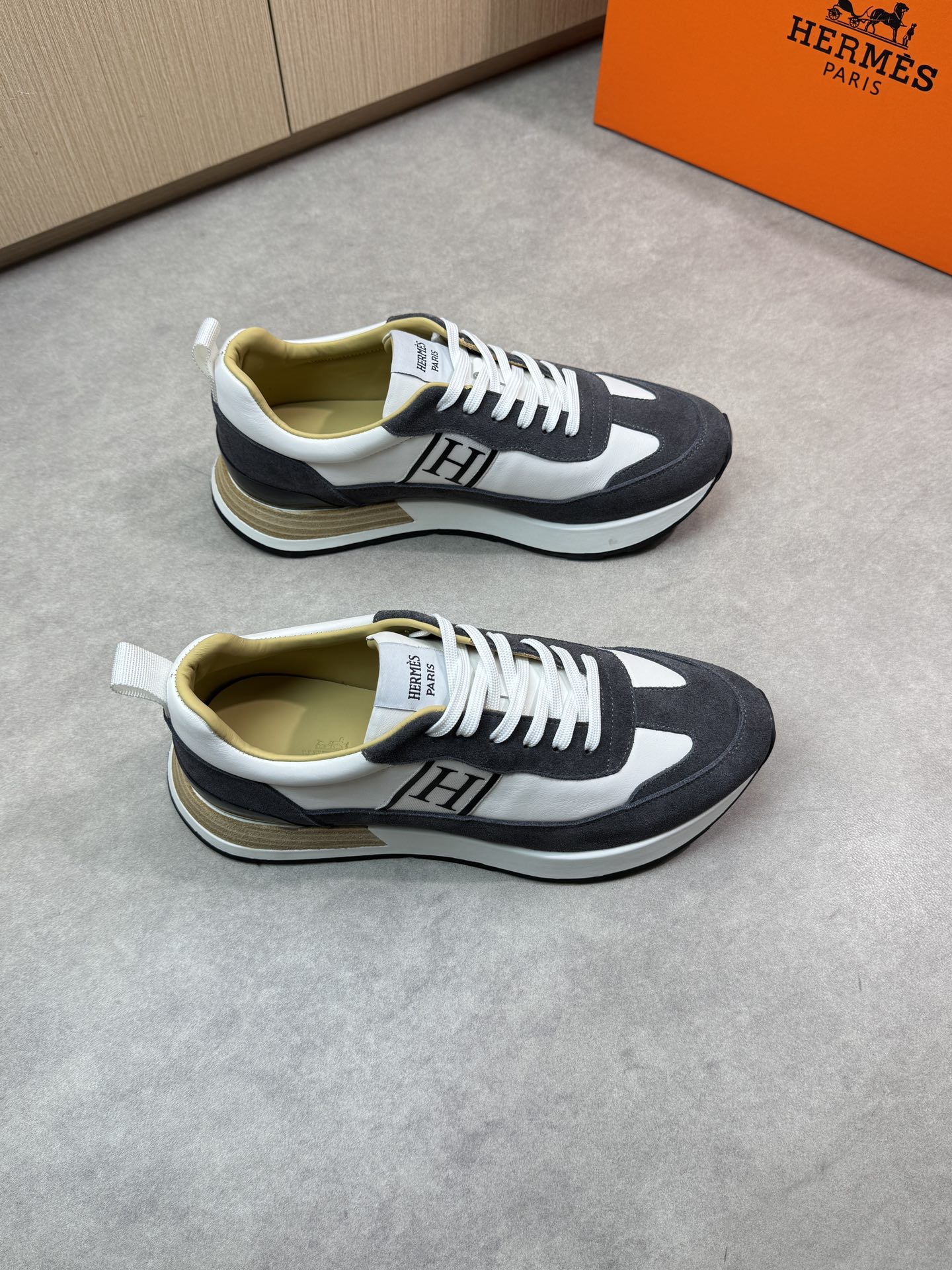 Hermes Men's White & Gray Nappa and Suede Leather Casual Sneakers 2 i1743183567 3385 0
