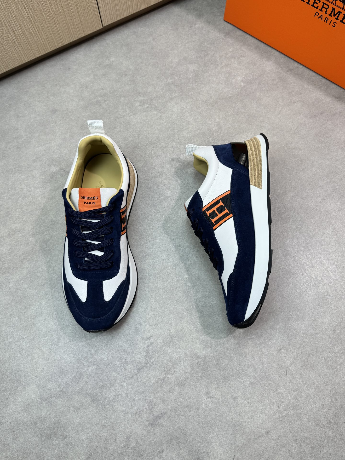 Hermes Men's Nappa & Suede Leather Low-Top Sneakers - Casual & Stylish 3 i1743183586 1110 1
