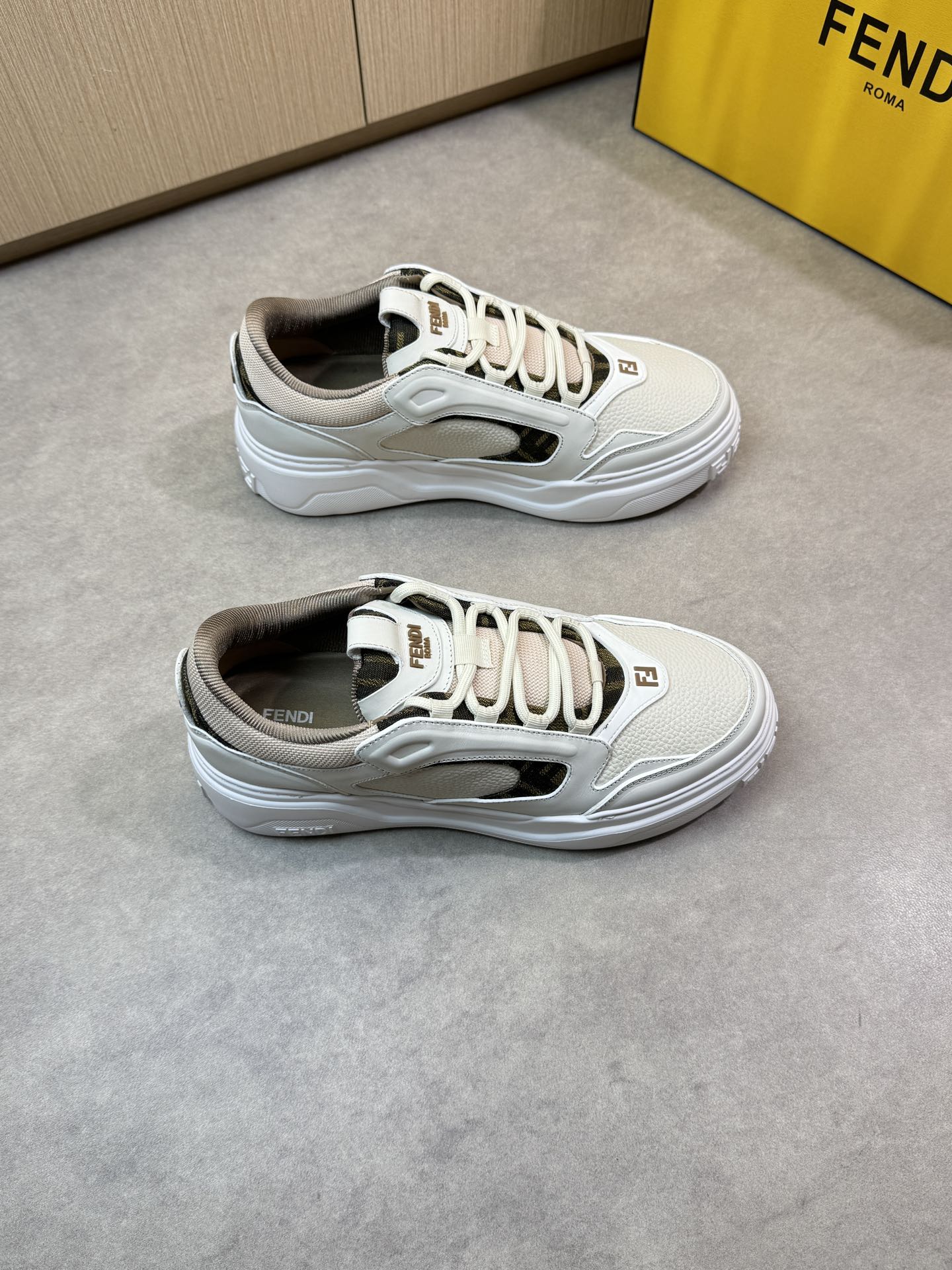 Fendi Men's White Leather Casual Sneakers with Logo Detail Size 39-44 2 i1743184109 6610 0