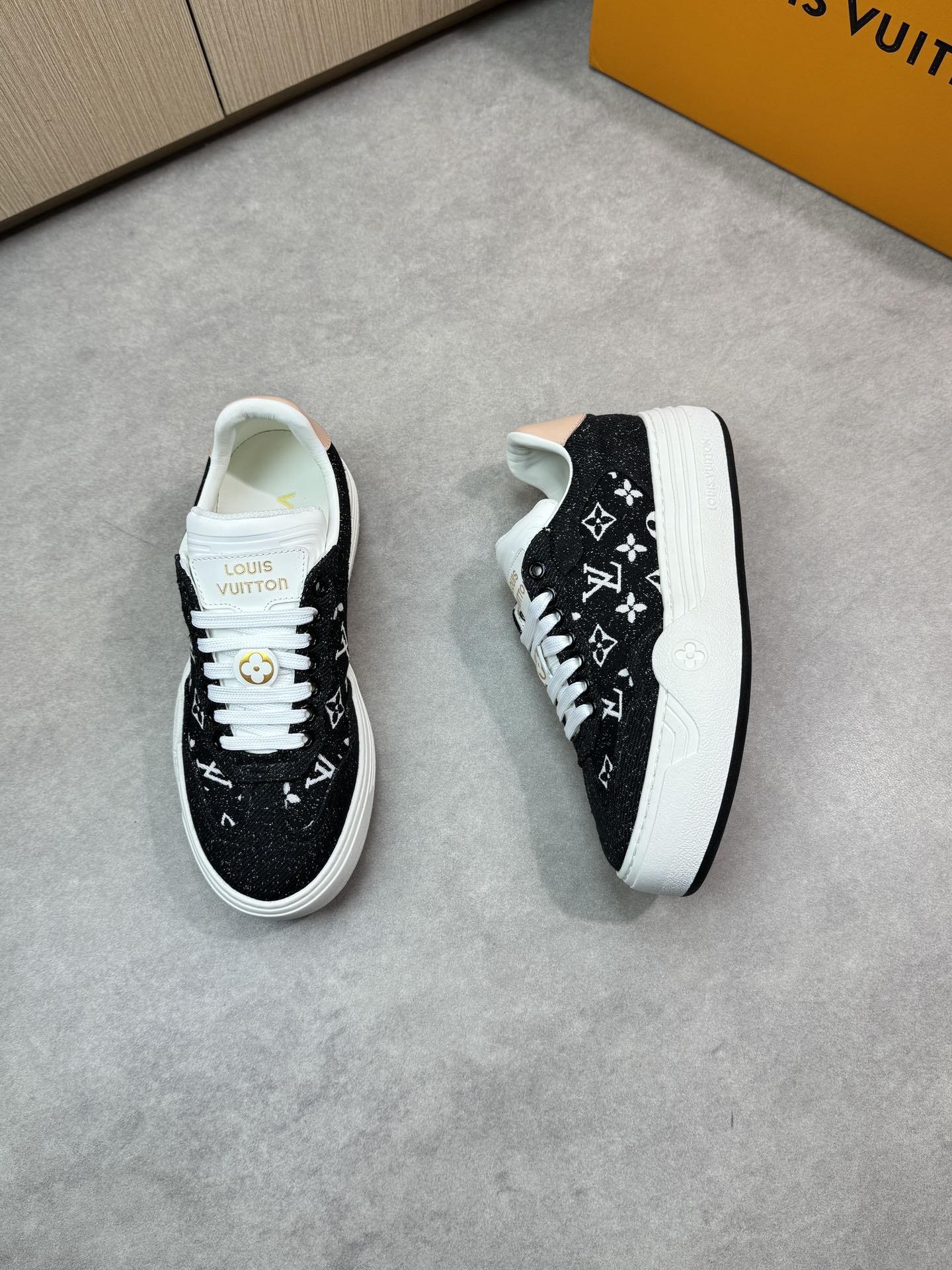 Louis Vuitton Women's/Men's Monogram Nappa Leather Sneakers, Black, Size 35-44 3 i1743271009 9617 1
