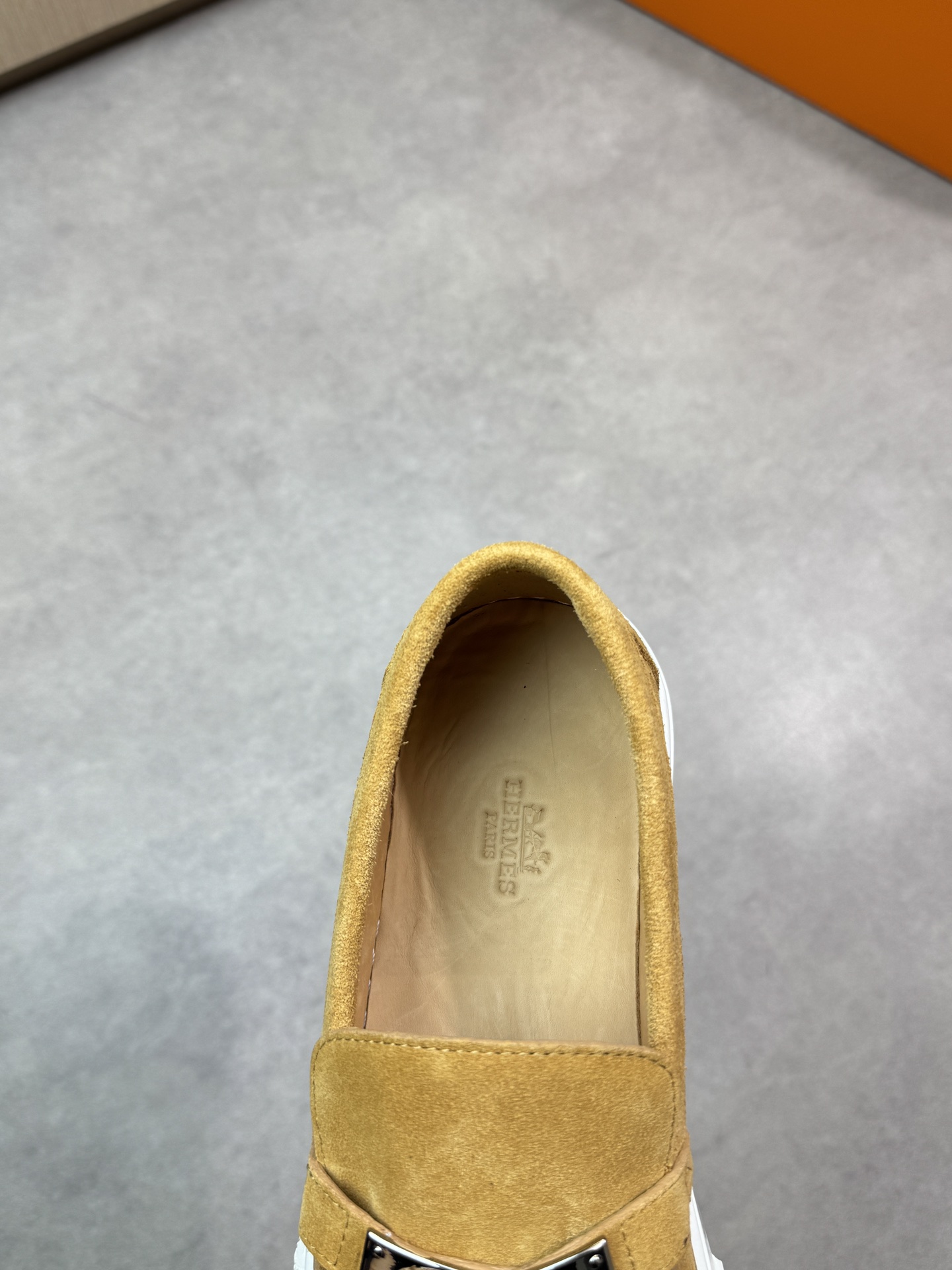 Luxury Leather Loafers Casual Sneakers with Metal Buckle Designer Shoes 8 i1743354735 4800 6
