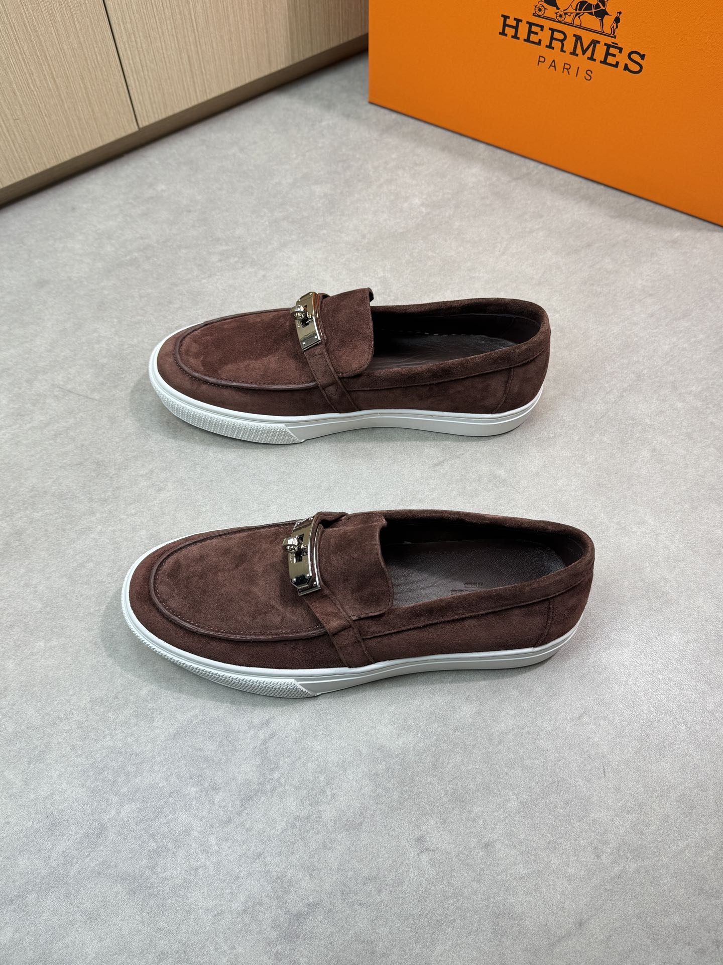 Hermes Premium Quality Suede Leather Loafers with Metal Buckle Detail 4 i1743354766 4107 2