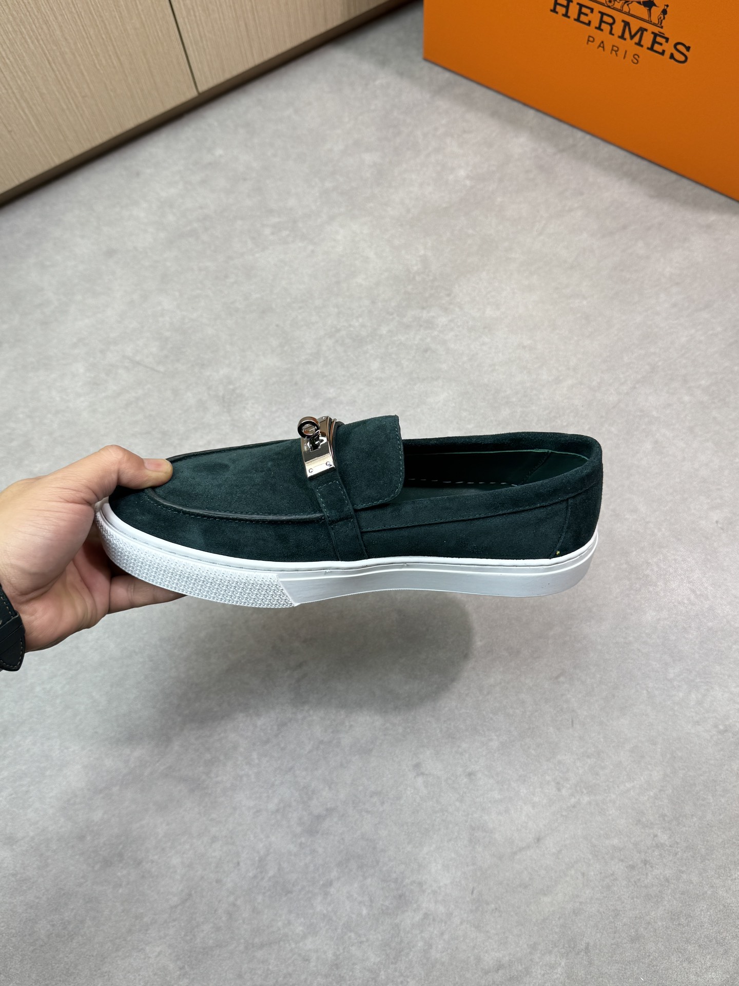 Hermès Premium Leather Sneakers with Metal Buckle Accent, Emerald Green 6 i1743354779 6711 4
