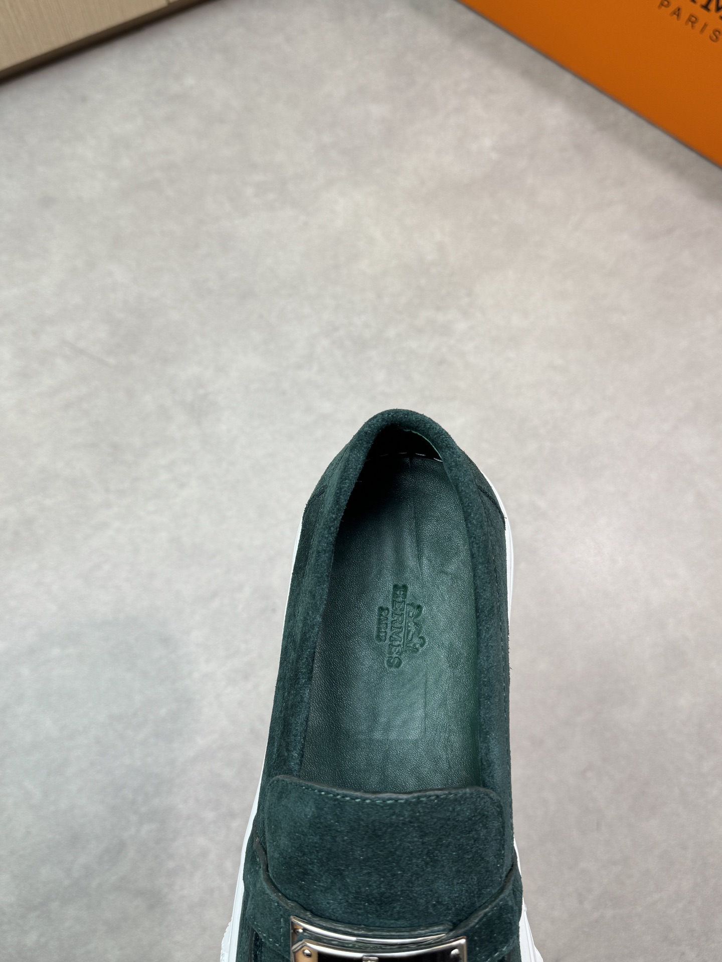 Hermès Premium Leather Sneakers with Metal Buckle Accent, Emerald Green 8 i1743354779 8126 6