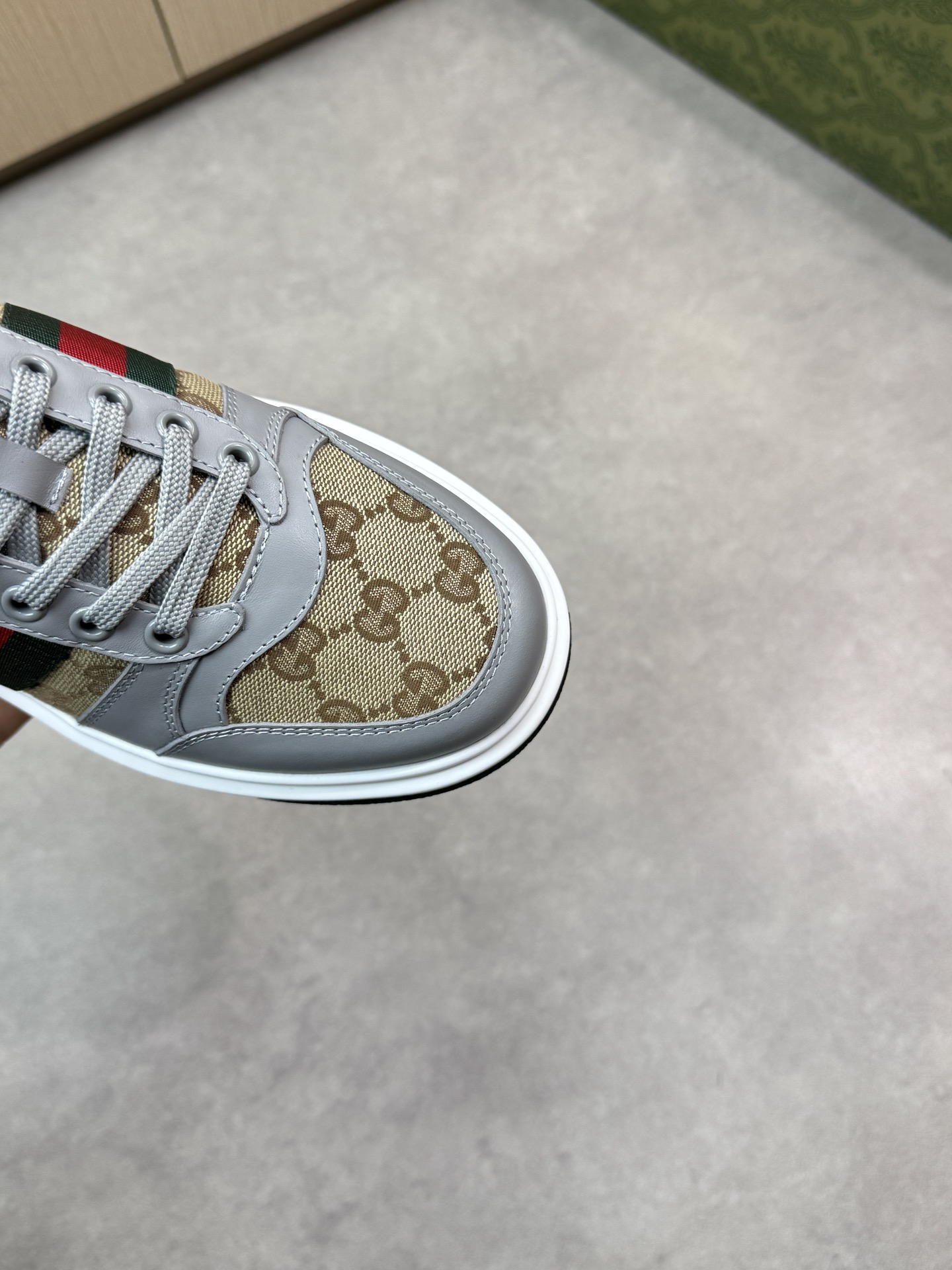 Gucci Men's Leather Sneaker with GG Motif and Web Stripe - Size 38-44 7 i1743355888 4422 5
