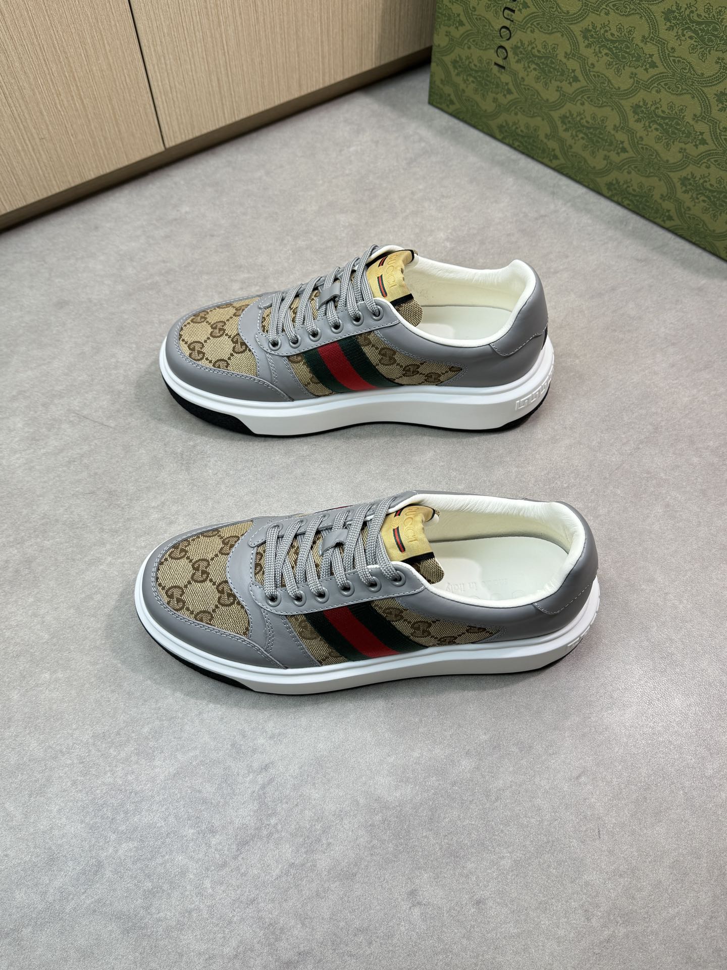 Gucci Men's Leather Sneaker with GG Motif and Web Stripe - Size 38-44 4 i1743355888 4994 2