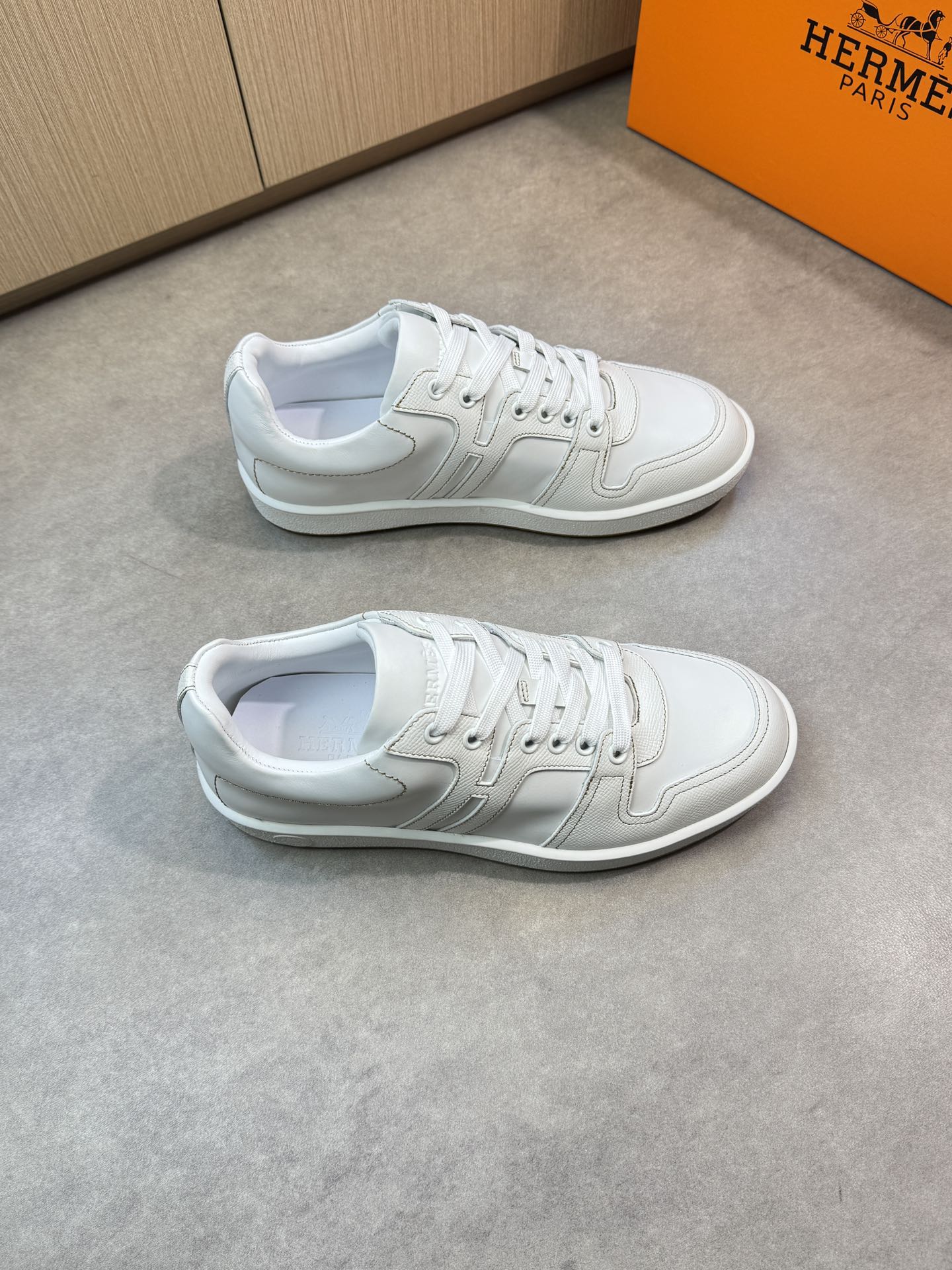 [HERMES] Hermes - Zapatillas deportivas originales de gama alta - Exterior: piel de ternero napa, pi