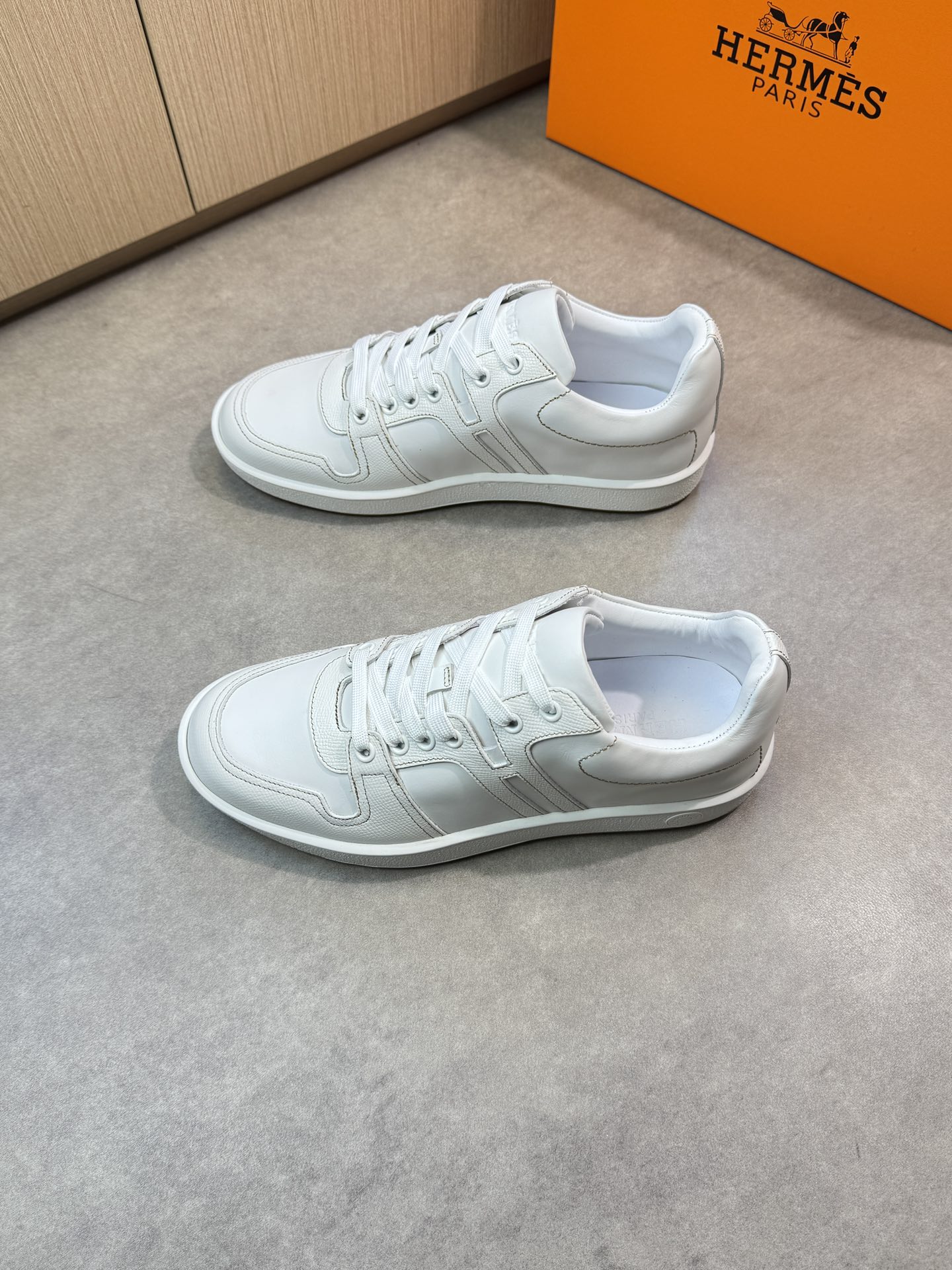 [HERMES] Hermes - Zapatillas deportivas originales de gama alta - Exterior: piel de ternero napa, pi