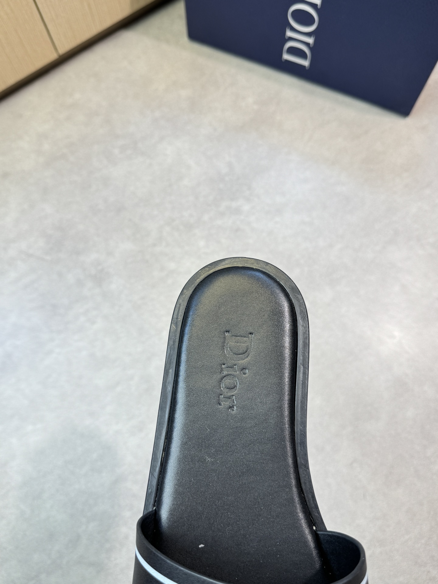 Dior Style Leather Men's Shoes Men's Shoes Men's Shoes detail image 7 from source 782256