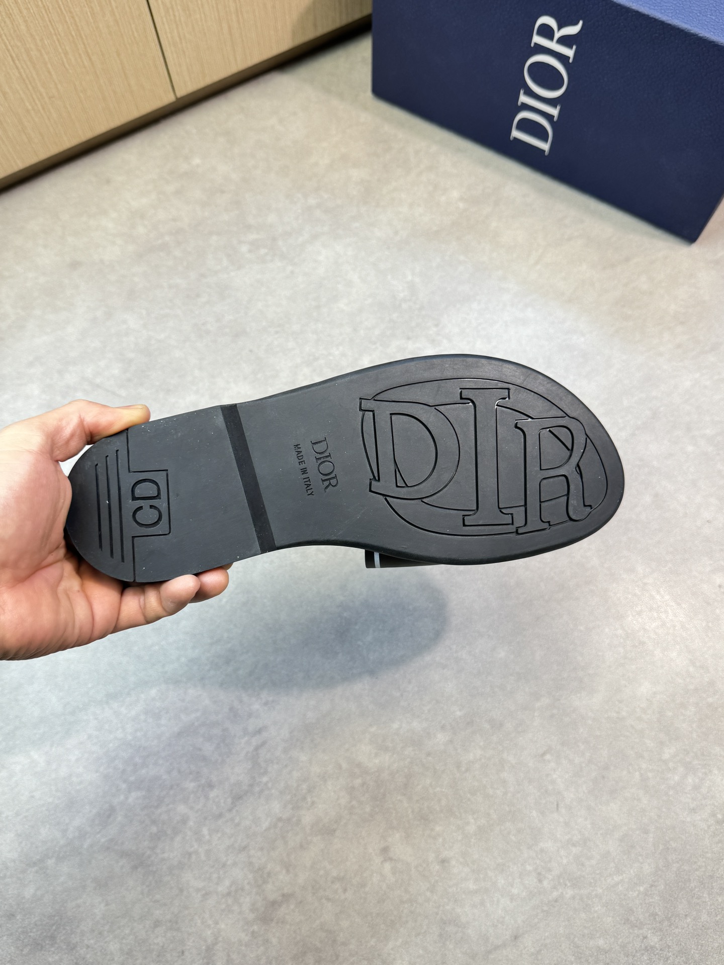 Dior Style Leather Men's Shoes Men's Shoes Men's Shoes detail image 9 from source 782256
