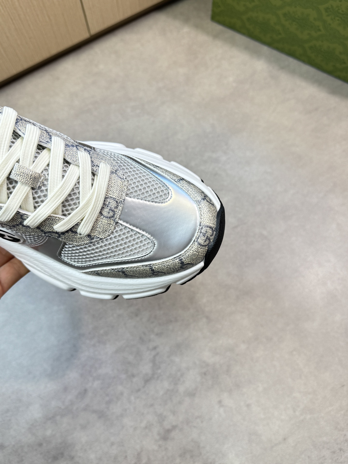 Gucci Women's Silver Tumbled Sneakers Designer Athletic Shoes Size 38-44 7 i1744047690 6378 5