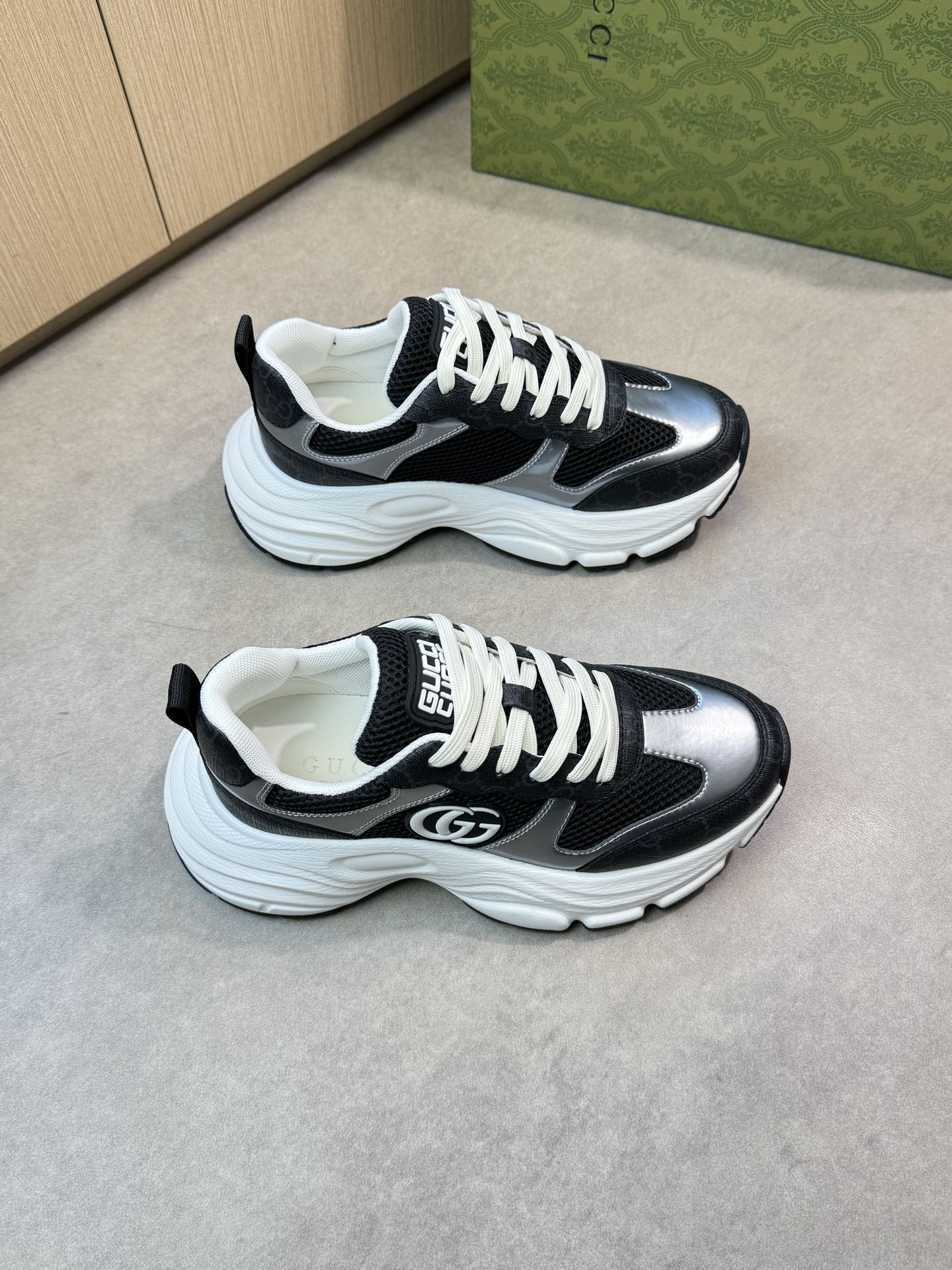 Gucci Women's Ultrapace Sneakers Black Silver Chunky Lace-up, Size 38-44 2 i1744047764 8030 0