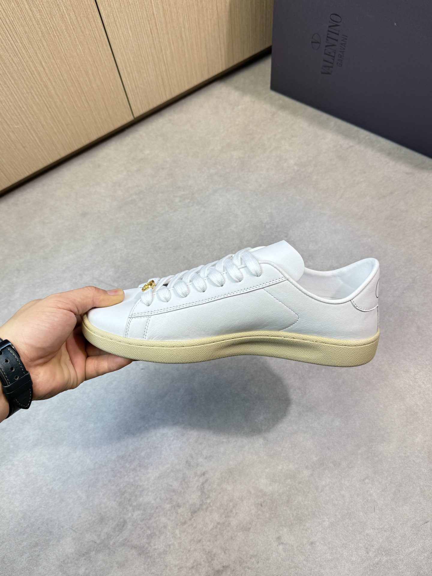 Valentino White Leather Sneakers, Designer Inspired, Premium Quality, Size 39-44 6 i1744133245 2814 4