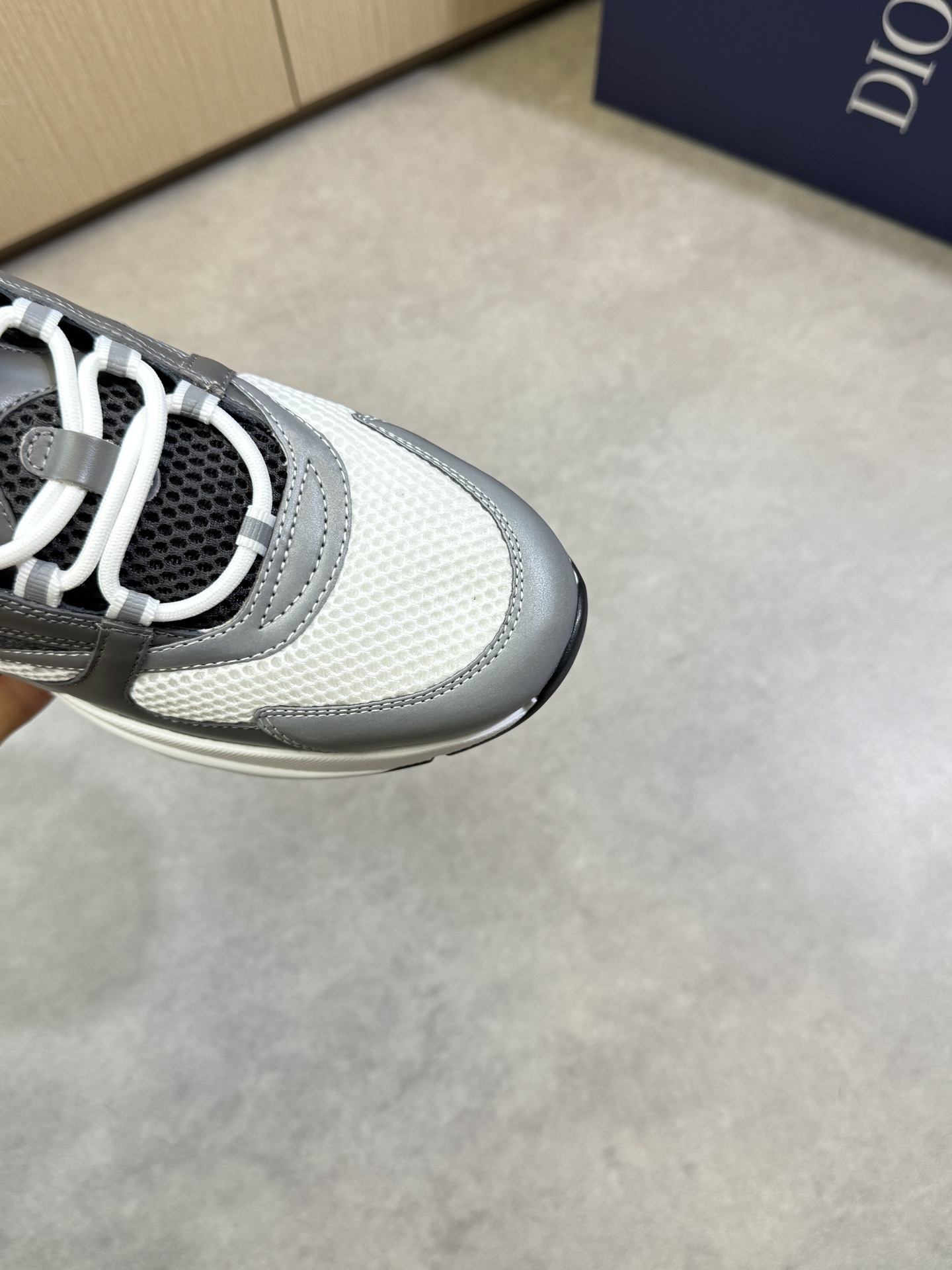 Dior Men's B30 Casual Sneaker Nappa Calfskin and Mesh White/Gray Size 39-44 7 i1744221096 1996 5