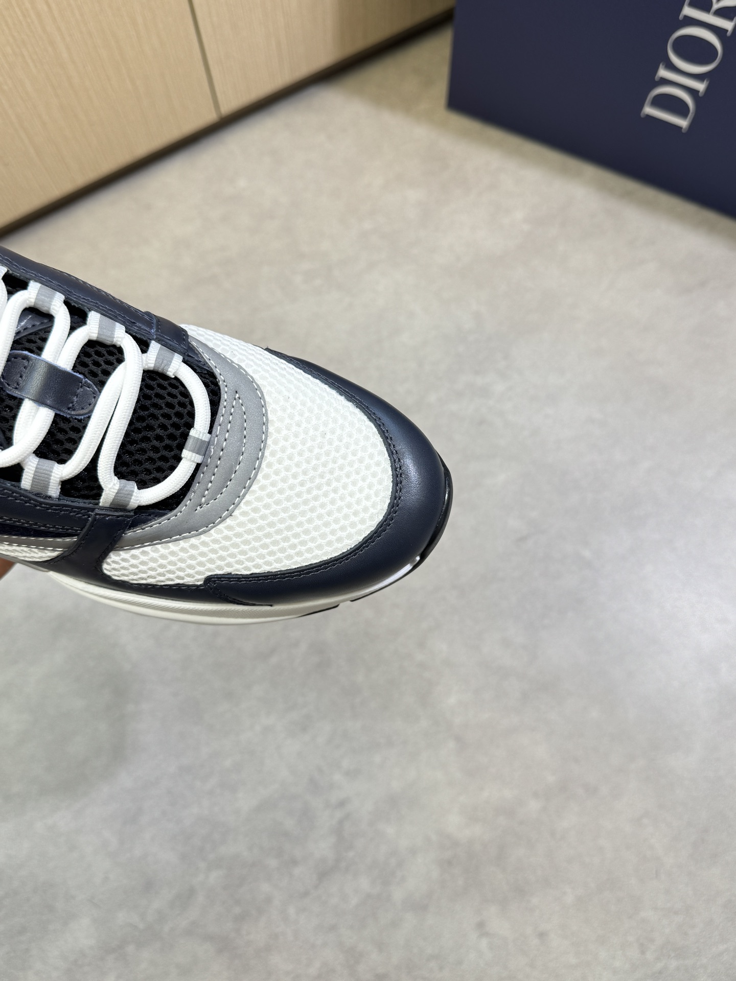 Dior Men's B22 Runner Sneaker White/Black Mesh/Calfskin Leather Size 39-44 7 i1744221232 3093 5