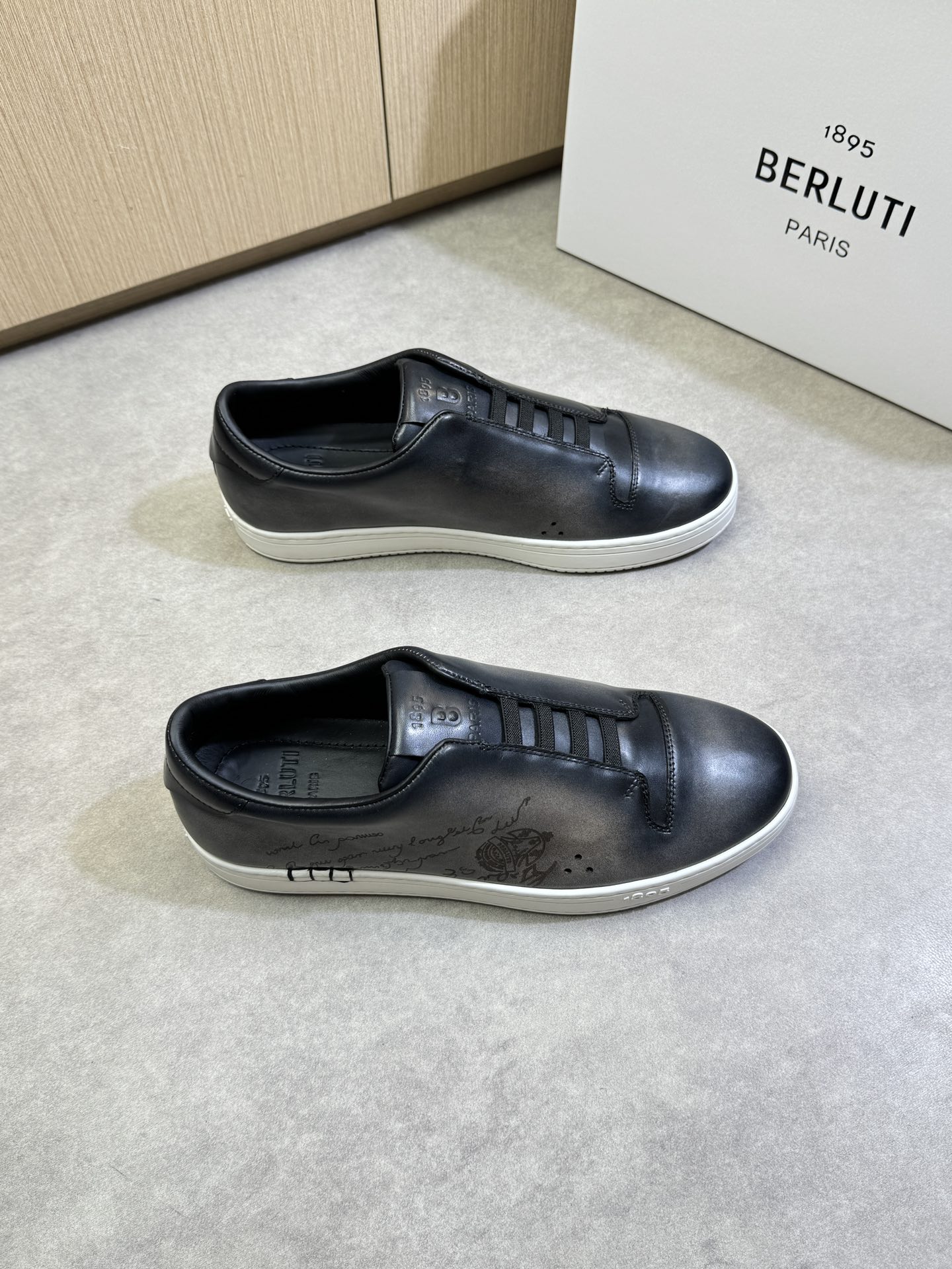 Berluti Men's Leather Loafers - High-End Quality, Casual Sneakers, Sizes 38-46 2 i1744391040 142 0