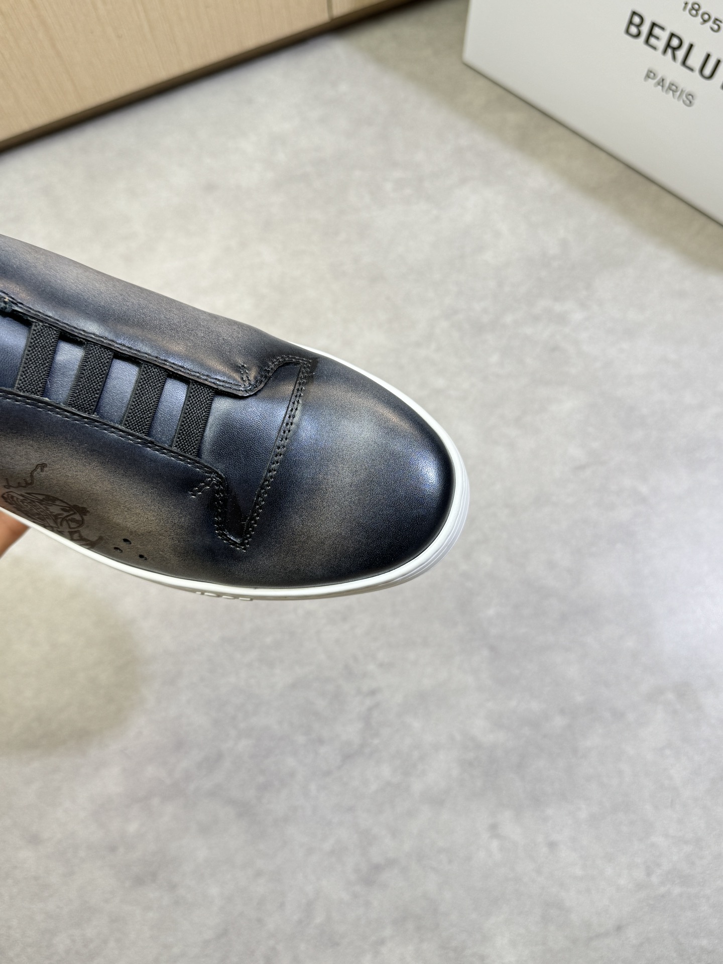 Berluti Men's Leather Loafers - High-End Quality, Casual Sneakers, Sizes 38-46 7 i1744391040 3754 5