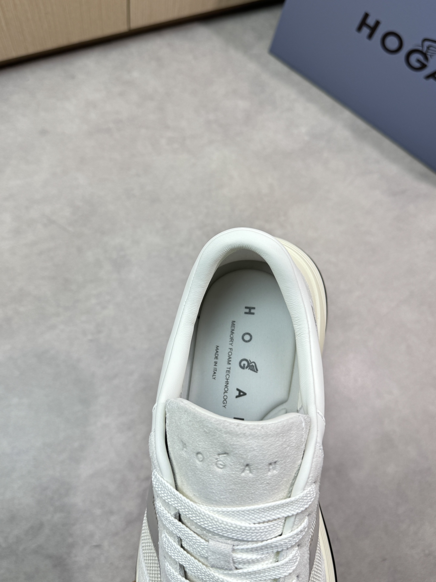 Hogan Luxury Leather Sneakers, Premium Quality, Comfortable, Sizes 39-44 8 i1744651561 1627 6