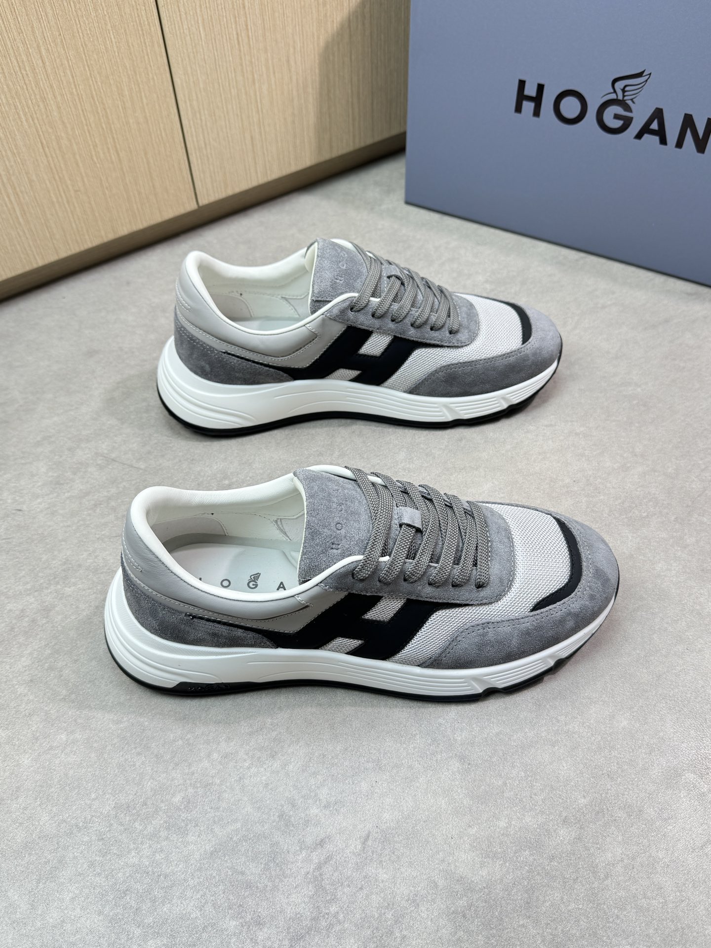 Hogan Men's Premium Leather & Suede H-Motif Sneakers - Casual Style 2 i1744651637 1484 0