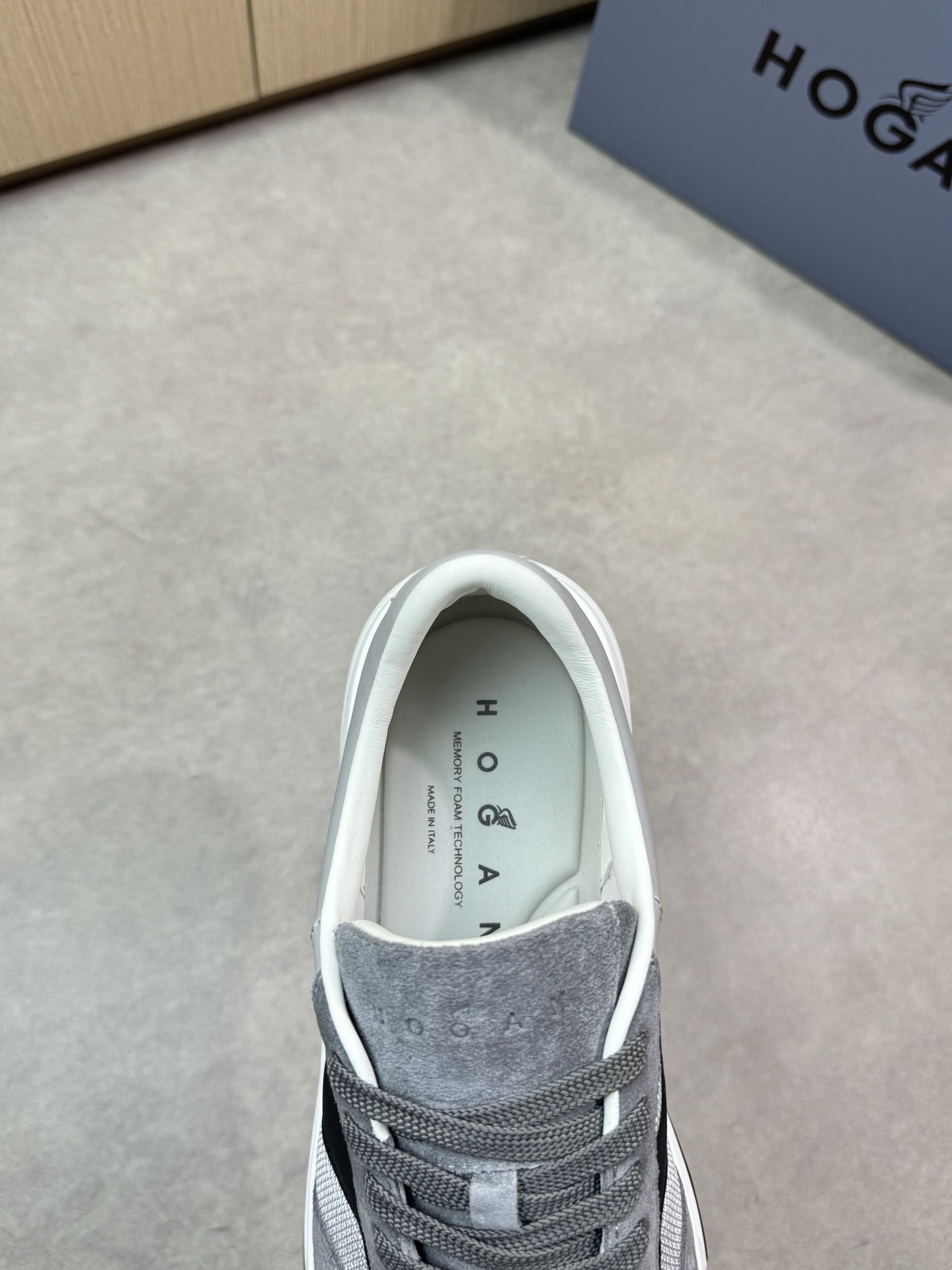 Hogan Men's Premium Leather & Suede H-Motif Sneakers - Casual Style 8 i1744651637 5704 6