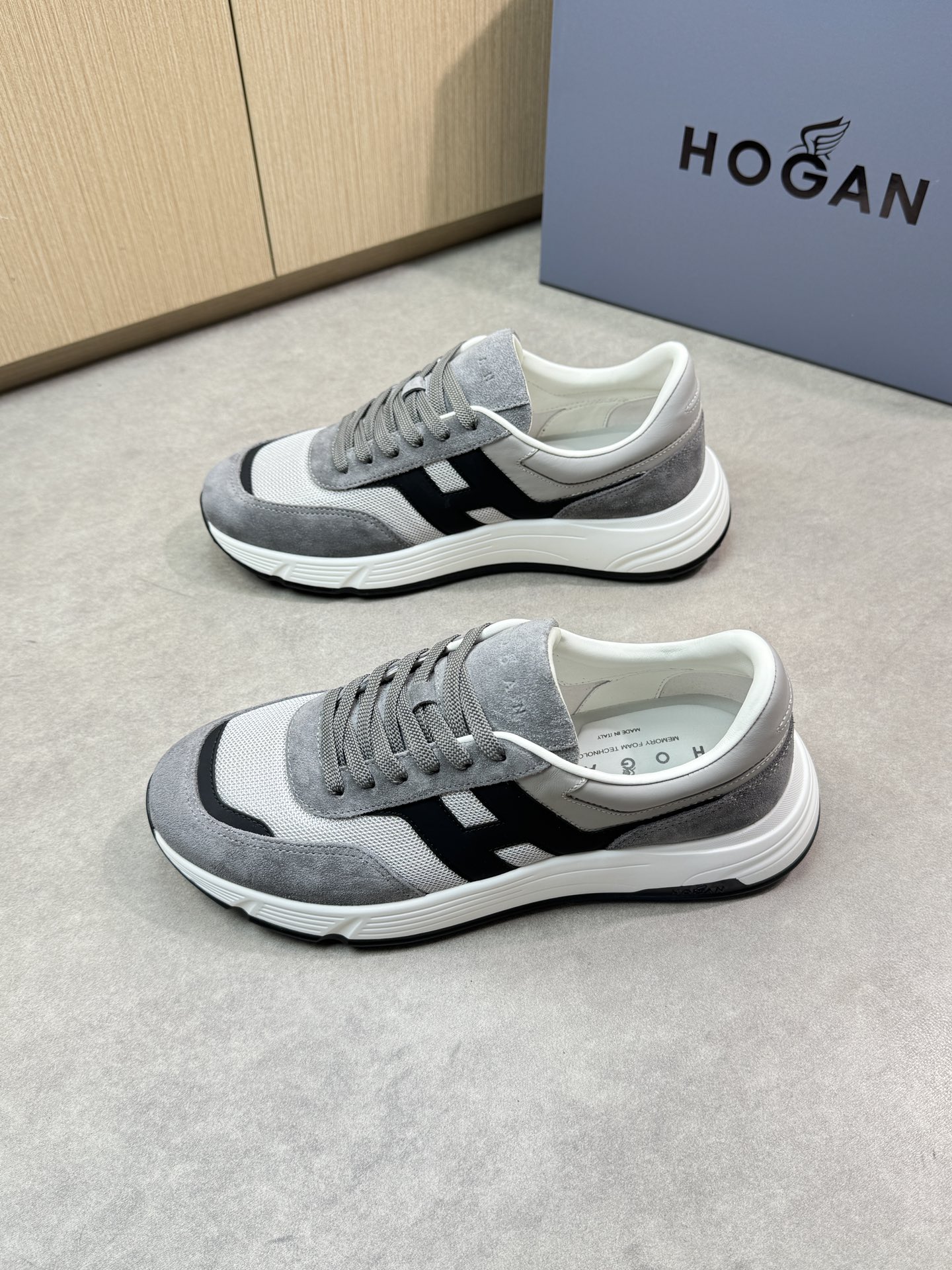 Hogan Men's Premium Leather & Suede H-Motif Sneakers - Casual Style 4 i1744651637 6009 2