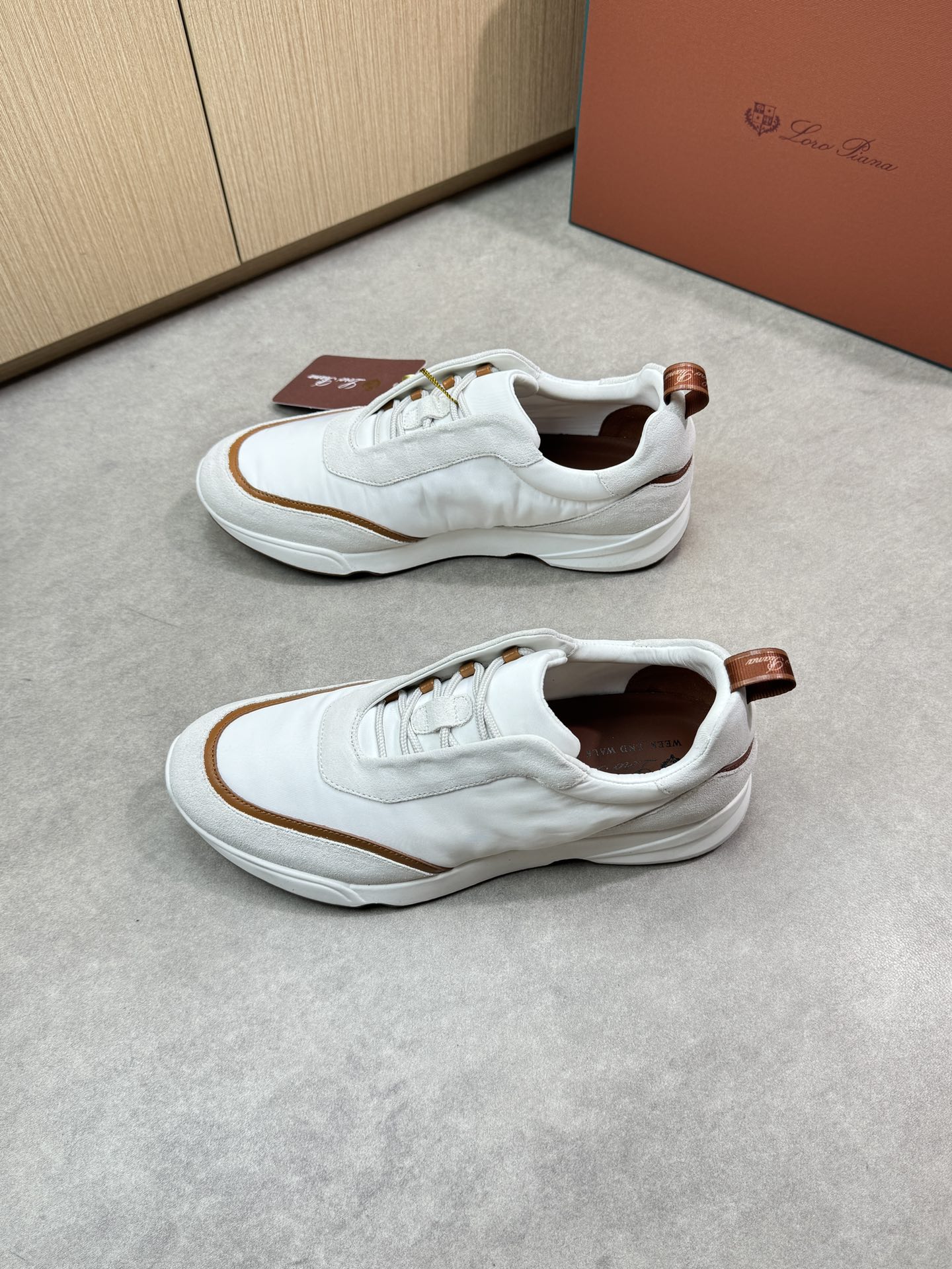 Loro Piana White Leather & Suede Casual Sneakers - Premium Quality 4 i1745081532 7020 2