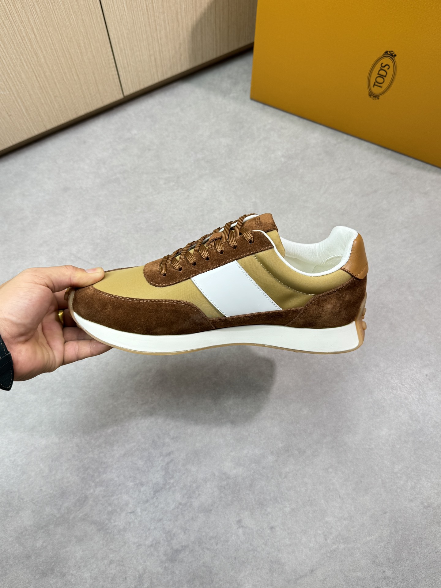 TOD'S Premium Leather Sneakers - Casual Style, Superior Comfort (Sizes 38-44) 6 i1745271773 8273 4