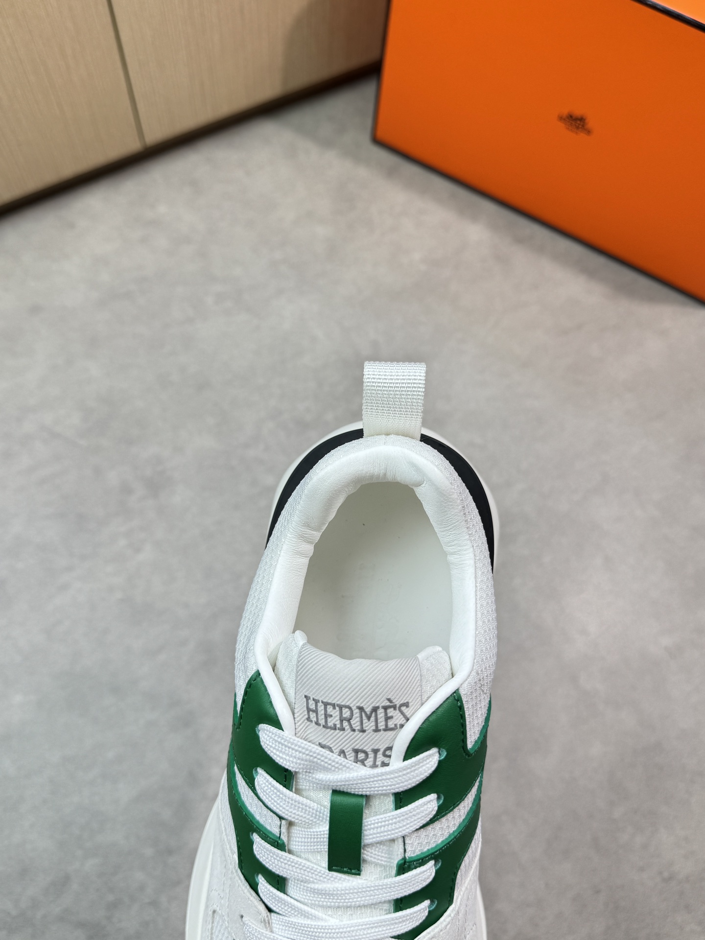 Hermes Men's White & Green Nappa Leather Casual Sneakers, Size 39-44 8 i1746379799 3236 6