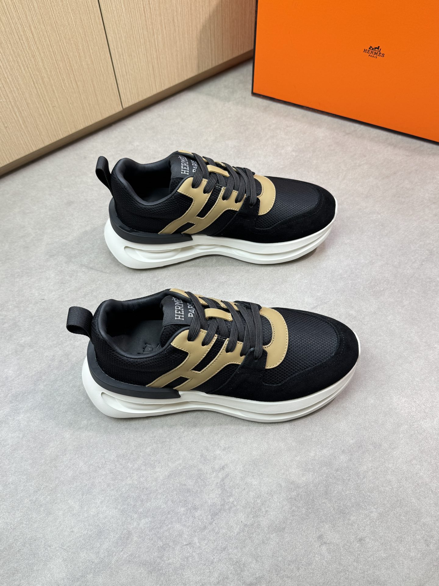 NO:283375,【HERMES】HERMES - High-end quality Original single casual sneakers - Upper Napa calfskin, reverse velvet calfskin, brand high mercerized canvas, shoe body sewing brand 