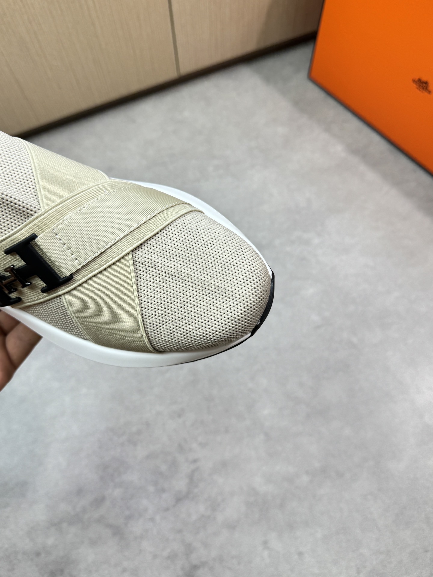 Hermes Women's Casual Sneakers - Knitted Upper, Leather Insole, TPU Sole 7 i1746467936 2252 5