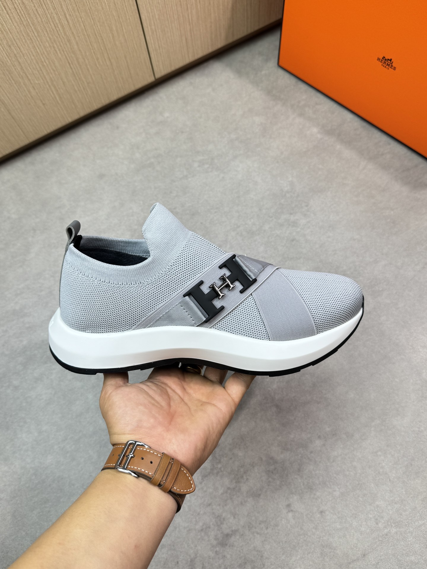 Hermes Men's Gray Knit Slip-On Sneakers with Logo Accent - Sizes 39-44 5 i1746467950 9467 3