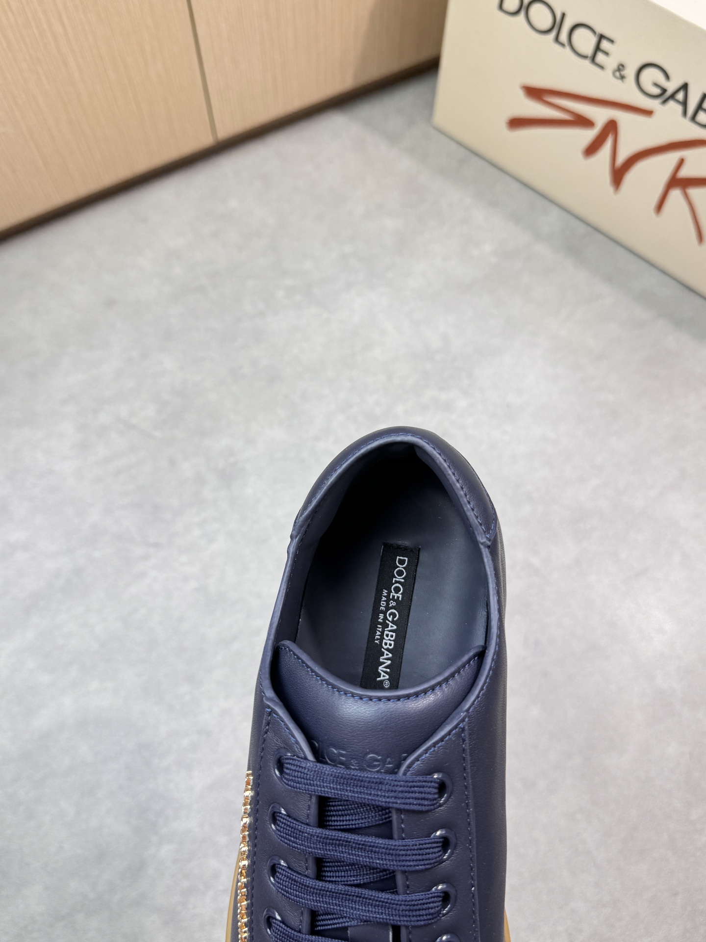 Dolce&Gabbana Leather Sneakers Casual Fashion Shoes for Men 8 i1746551484 2190 6