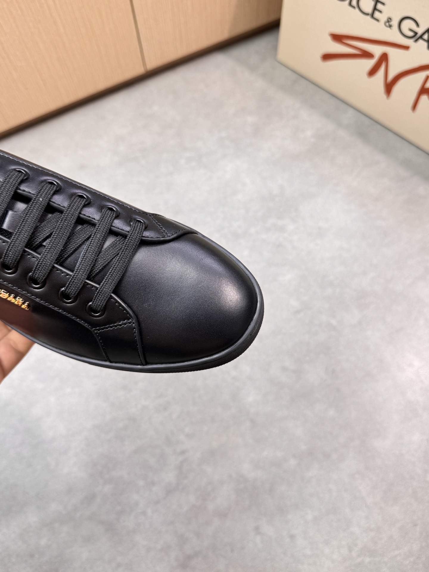 Dolce&Gabbana Black Nappa Leather Sneakers With Metal Logo, Size 39-44 7 i1746551525 685 5