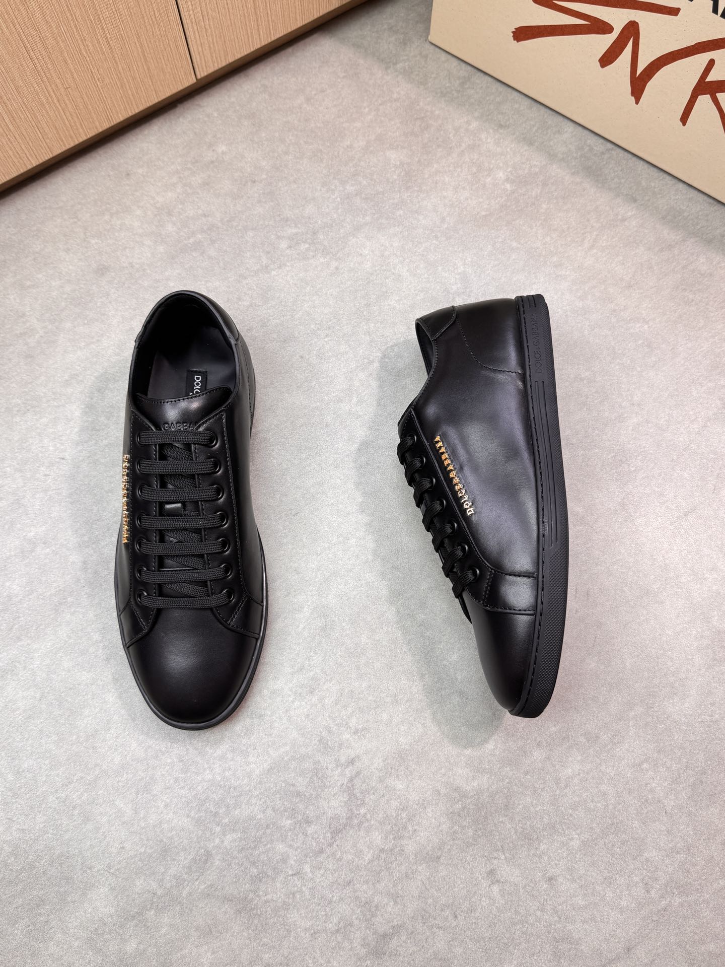 Dolce&Gabbana Black Nappa Leather Sneakers With Metal Logo, Size 39-44 3 i1746551525 9106 1