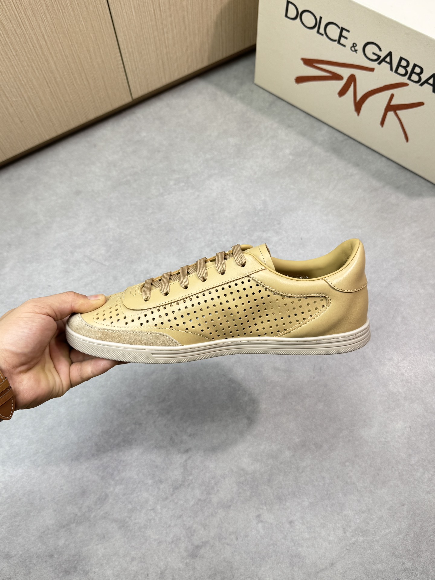 Dolce&Gabbana Leather Sneakers Casual Shoes for Men, Beige, Size 39-44 6 i1746551961 916 4