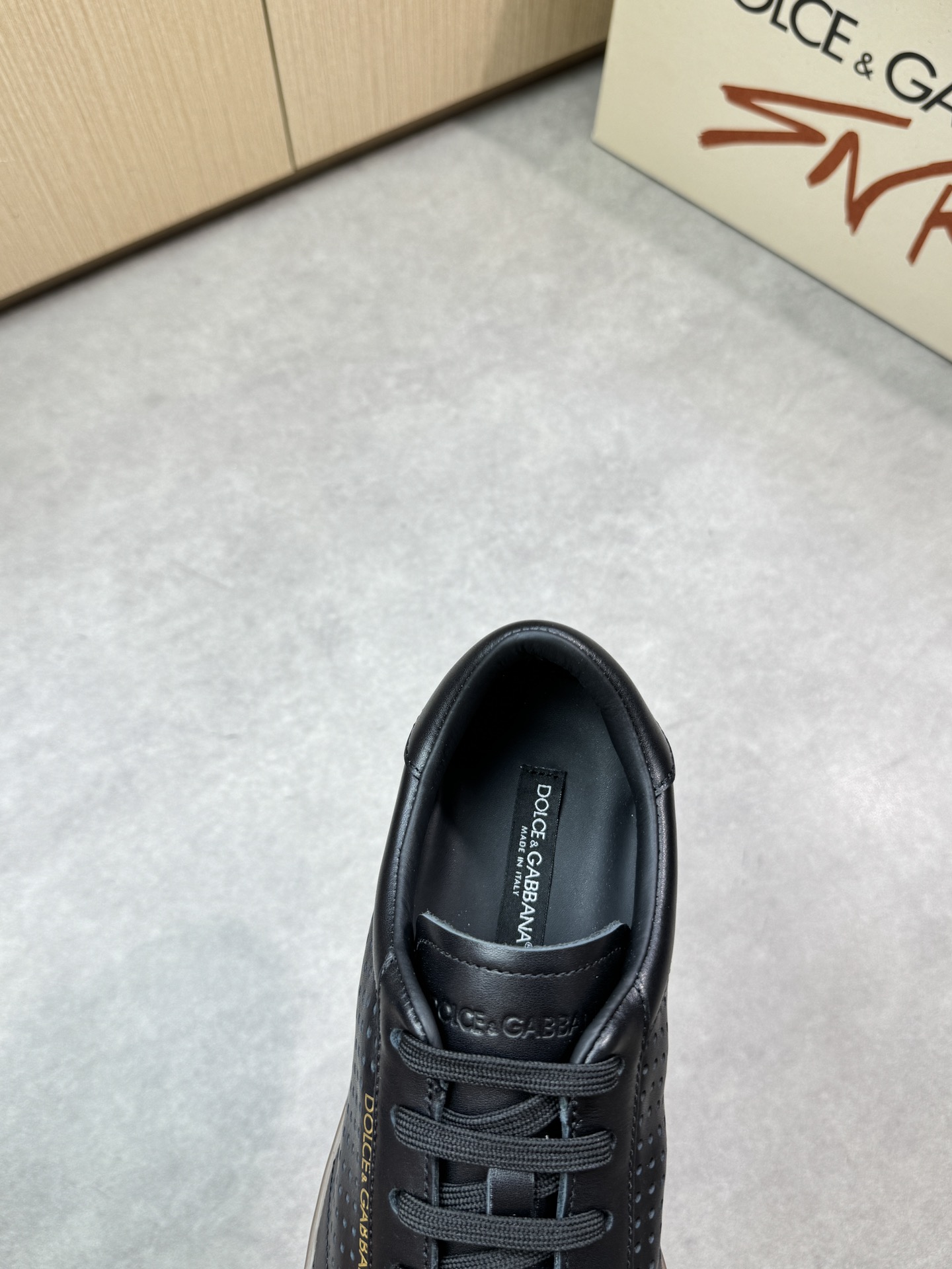 Dolce & Gabbana Men's Leather Perforated Lace Up Sneakers 8 i1746552042 1271 6