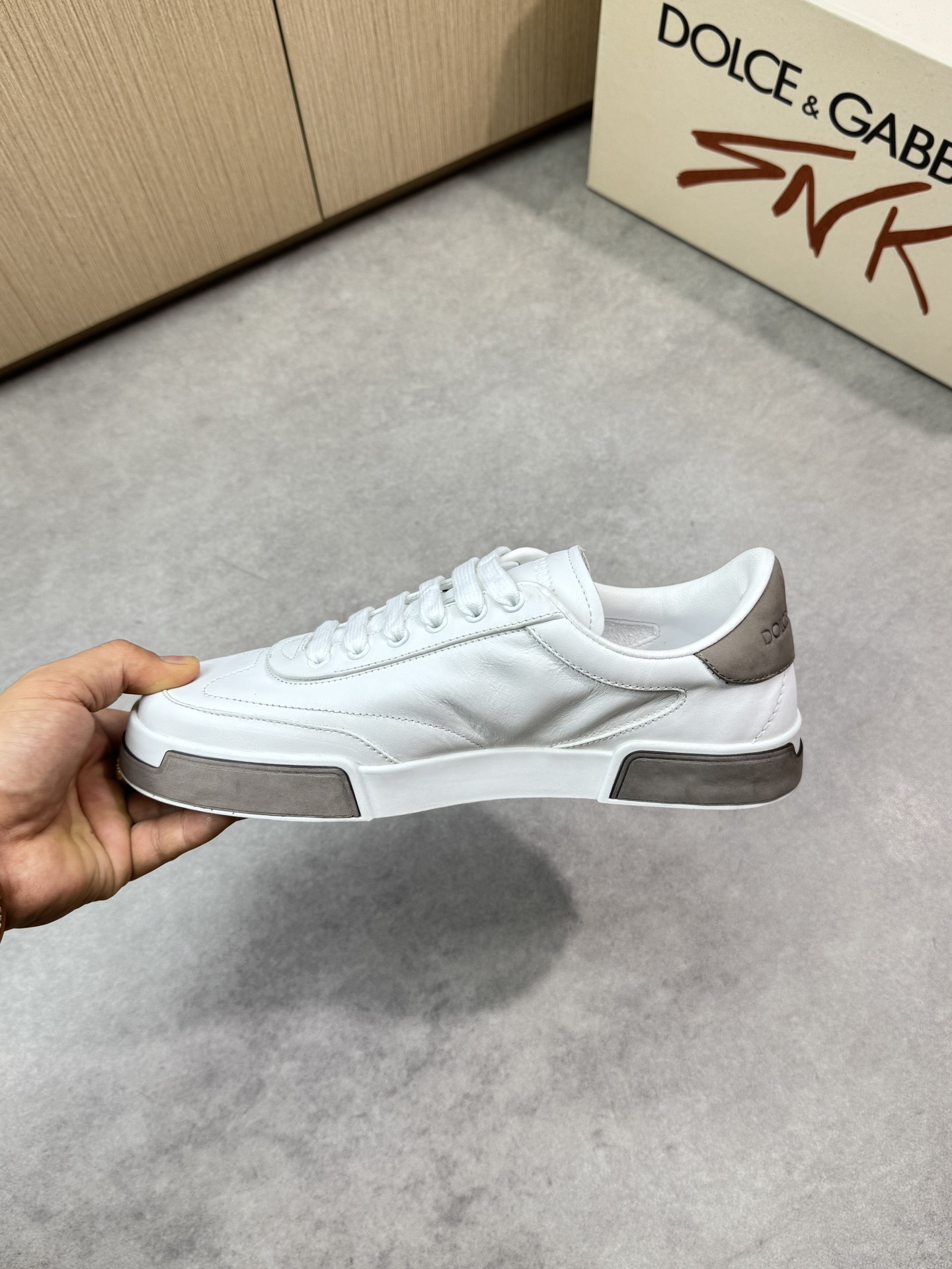Dolce & Gabbana White Leather Sneakers for Men, Sizes 39-44 6 i1746552550 841 4